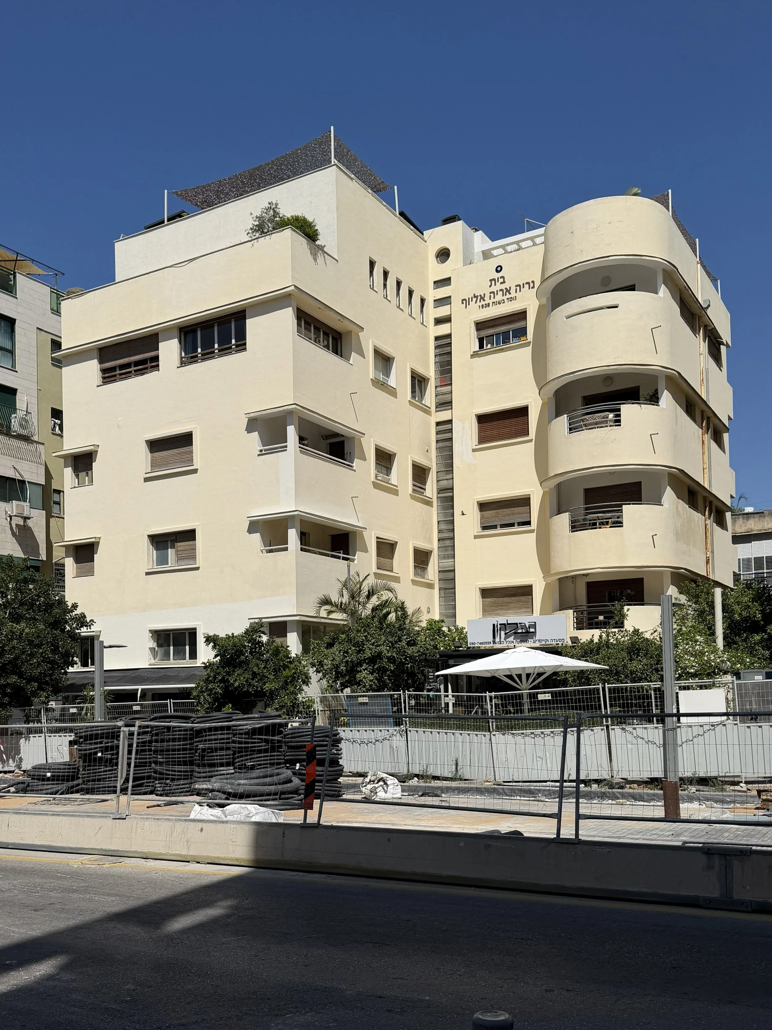 tel_aviv090.jpg