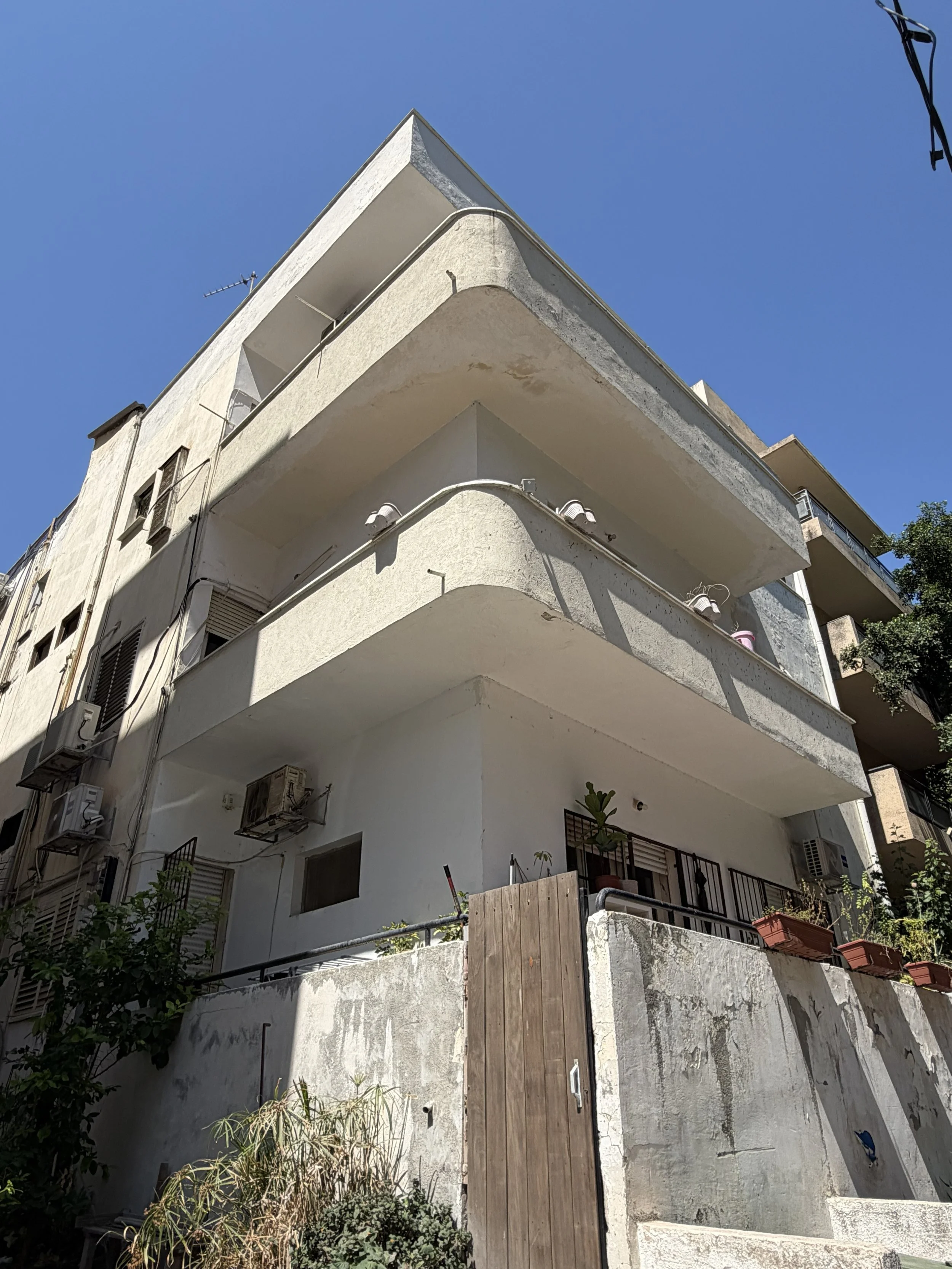 tel_aviv101.jpg