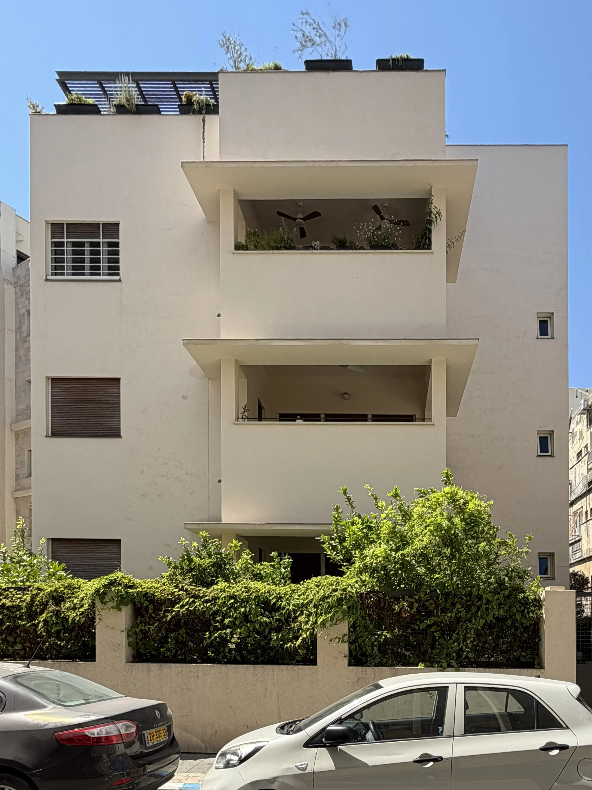 tel_aviv107.jpg