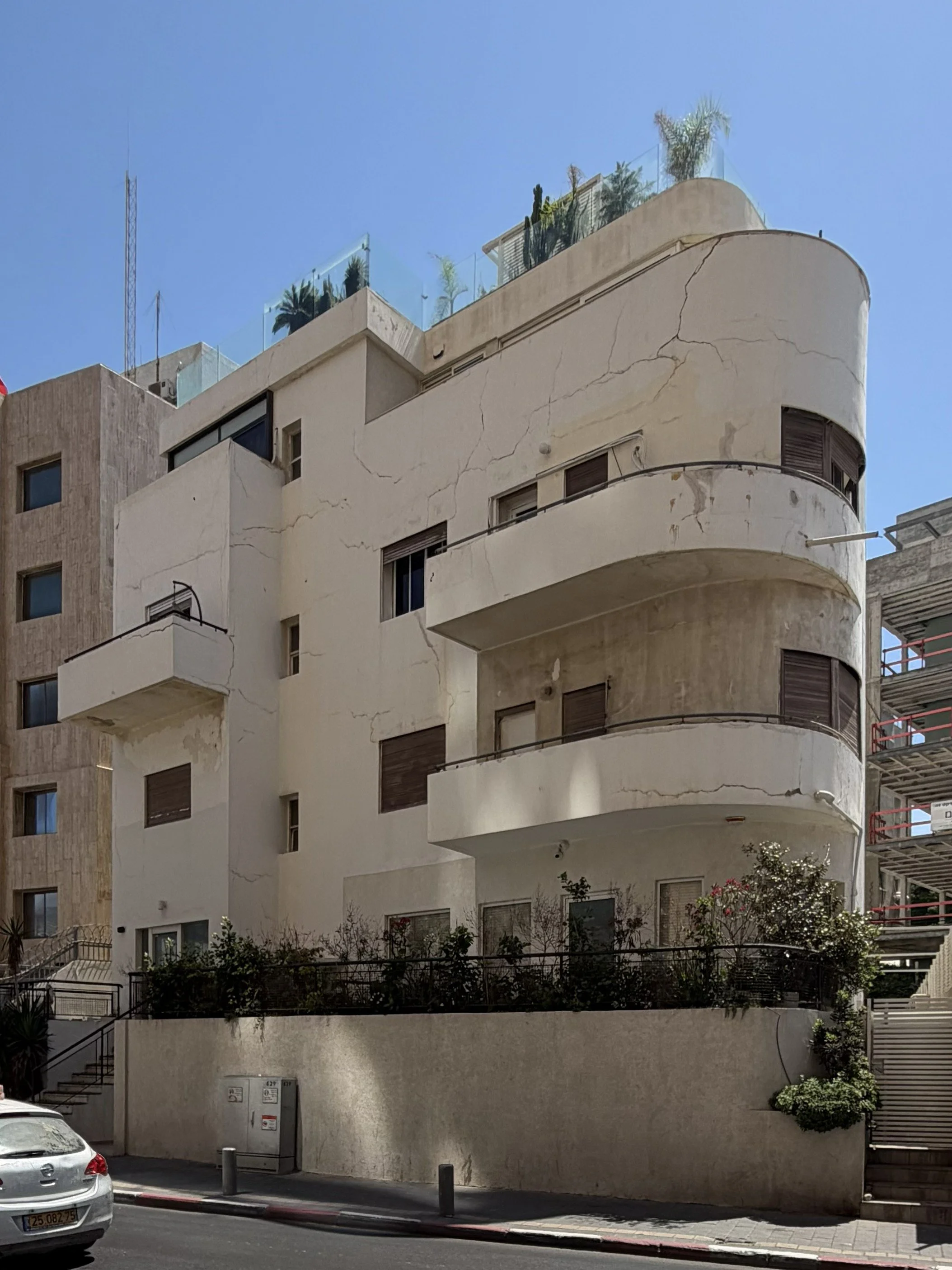 tel_aviv112.jpg