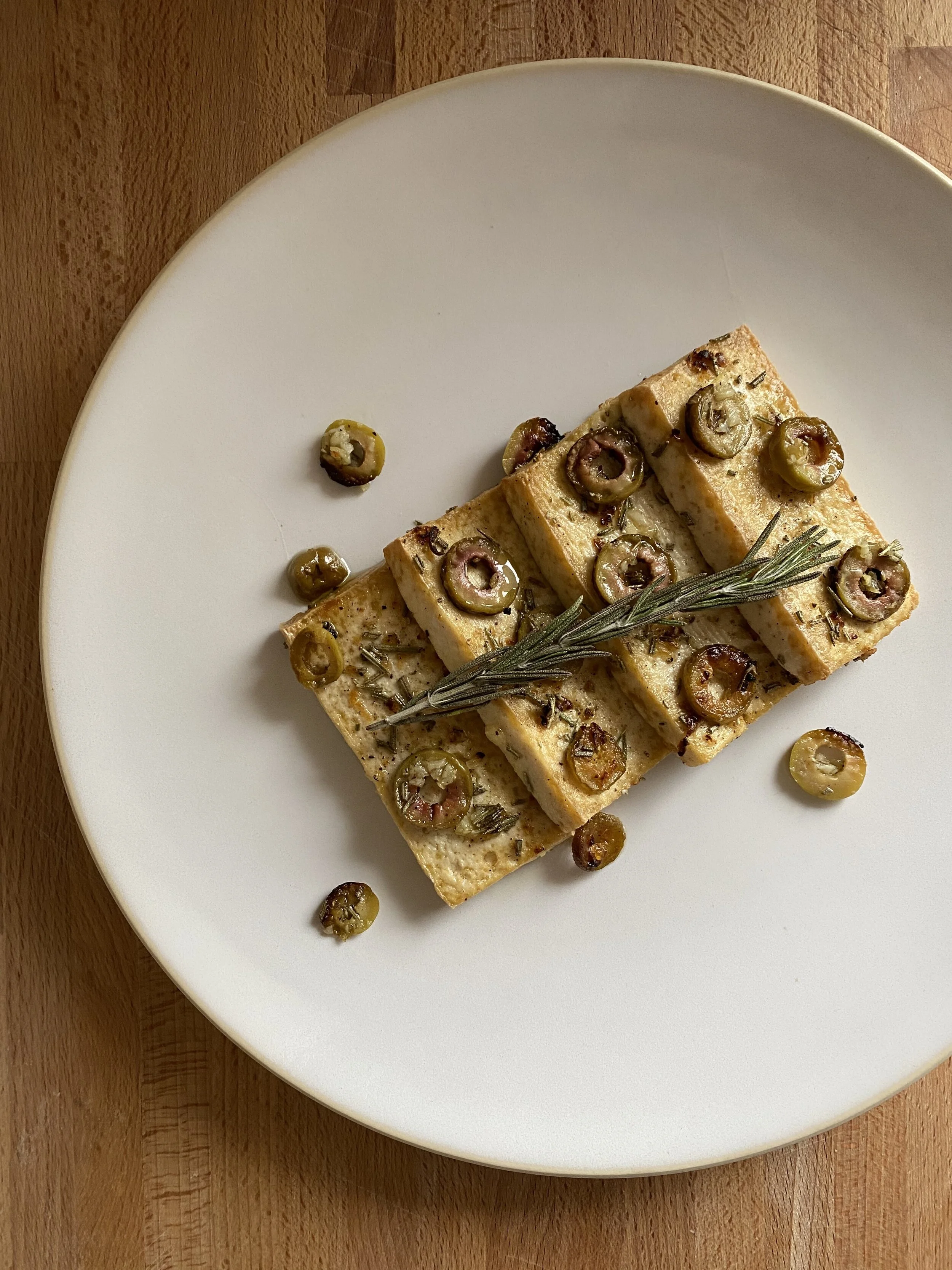 Mediterranean Broiled Tofu