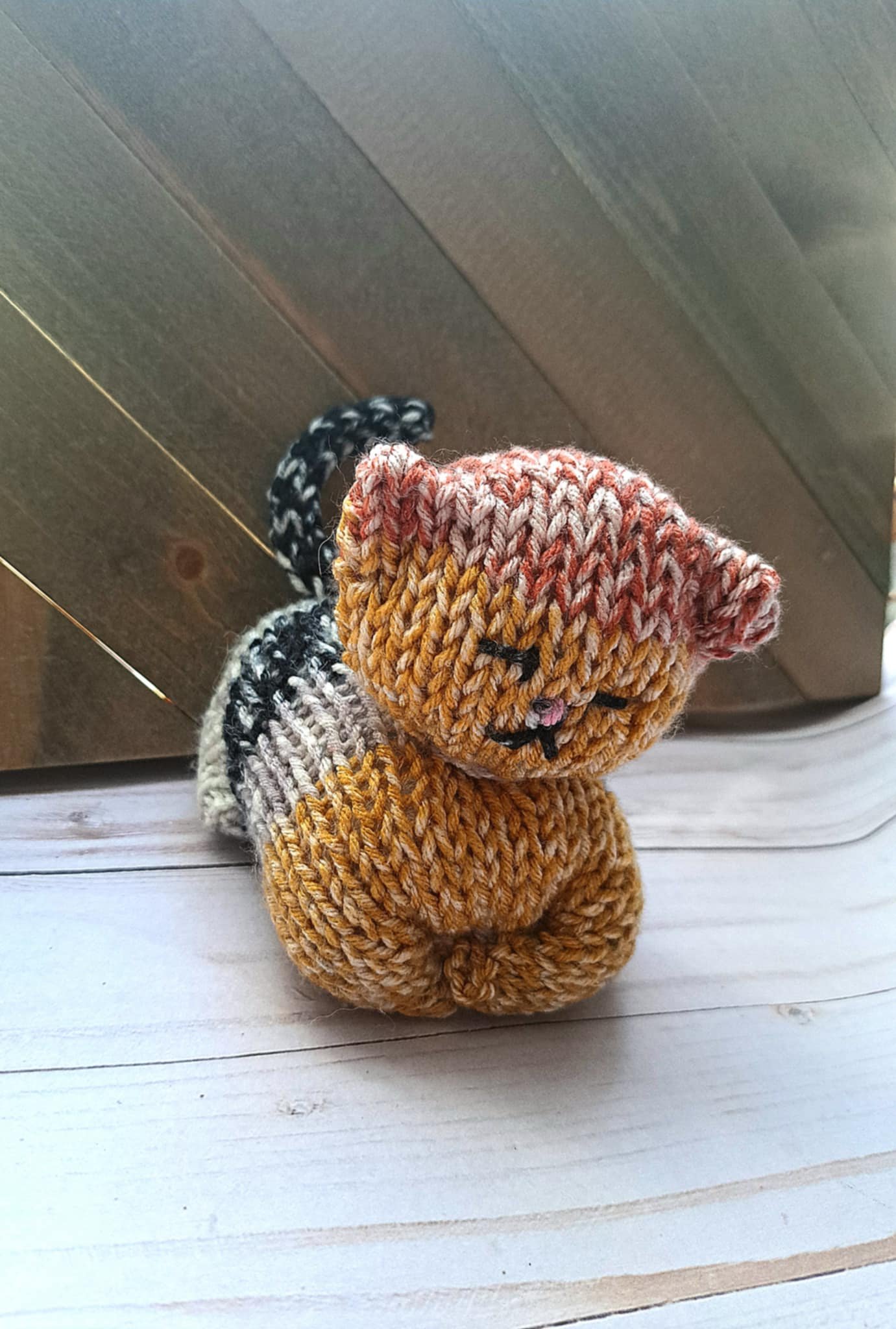Knitting Cats