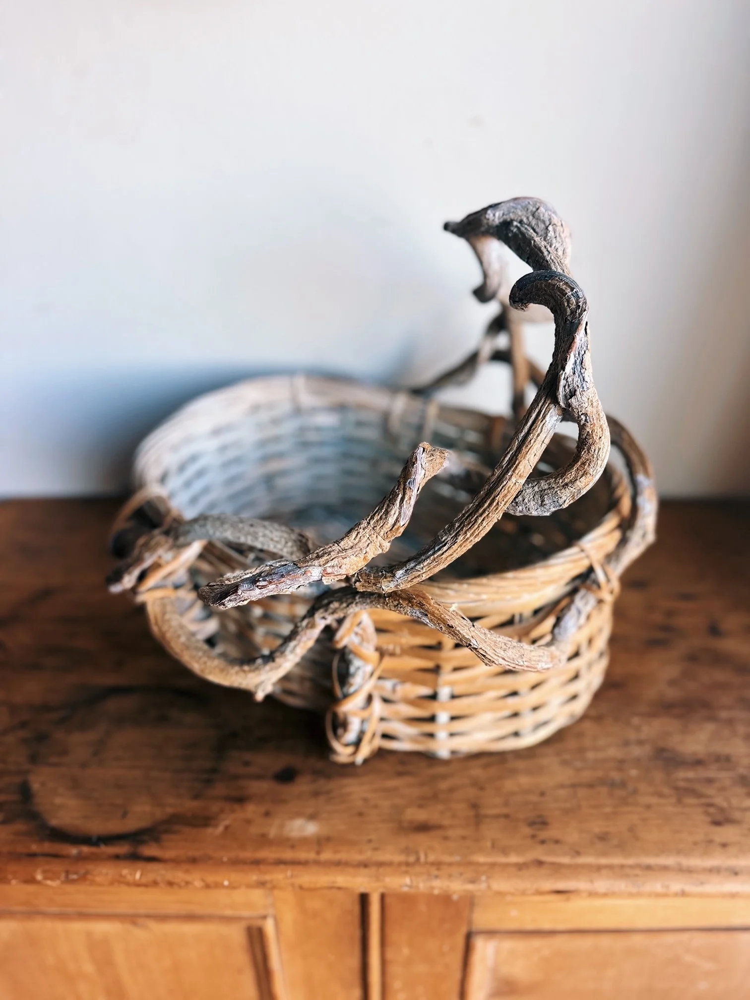 twig handle basket (2).JPG