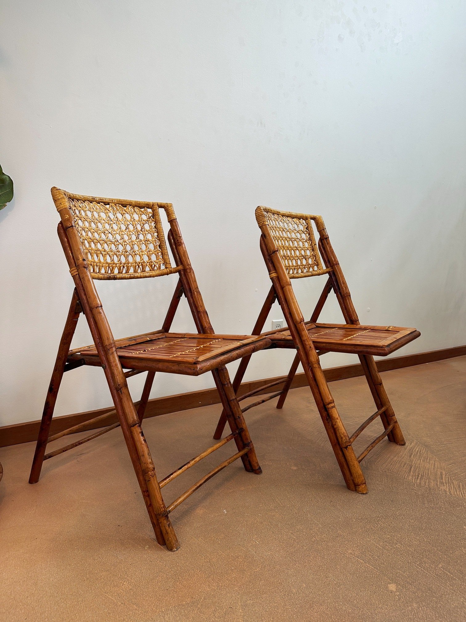 tortoise-cane-back-folding-chairs (4).JPG