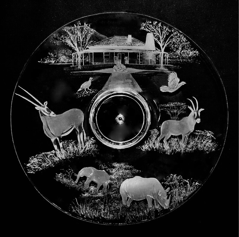 35cm Platter with African scene
