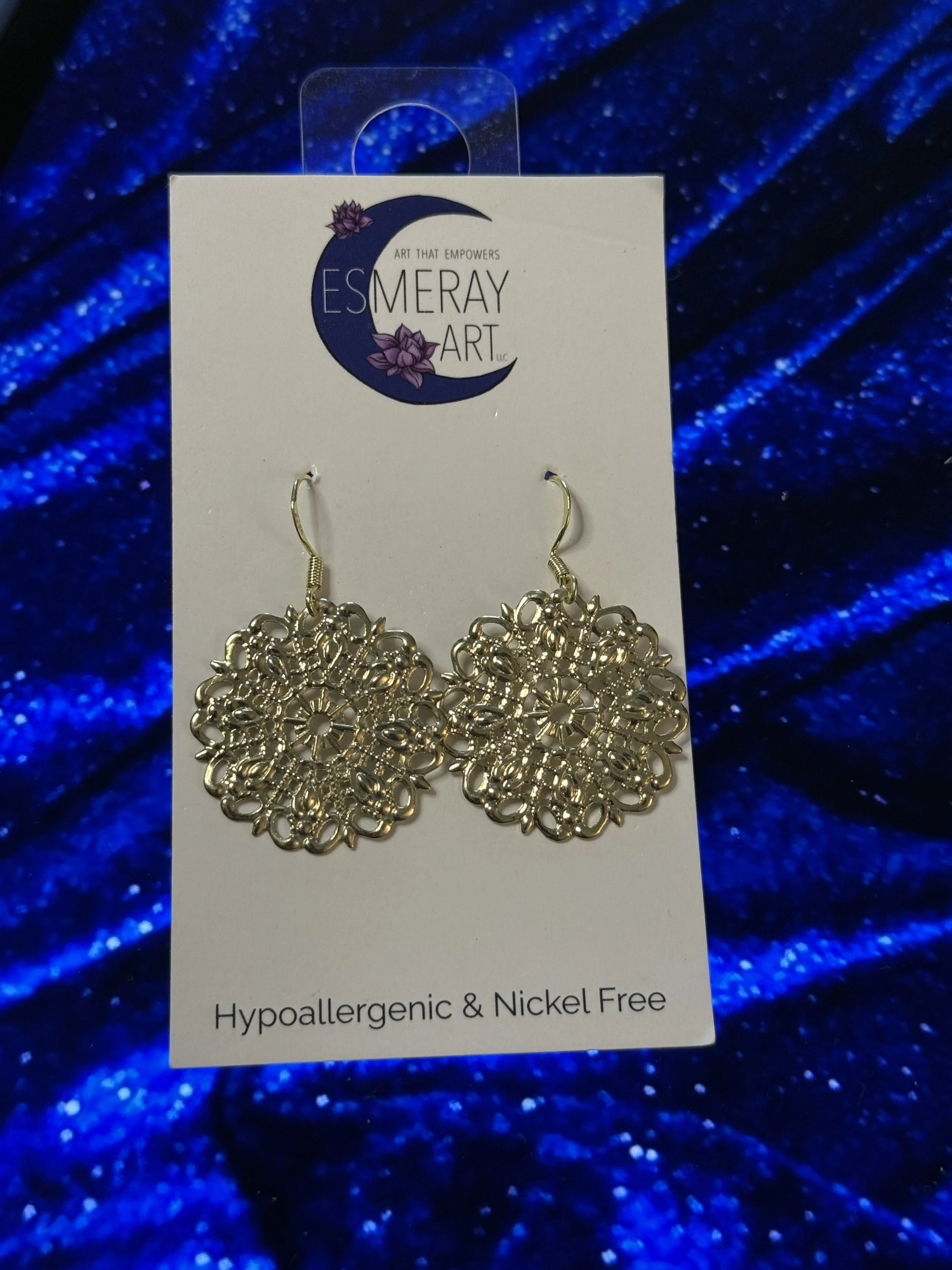 Gold Round Simple