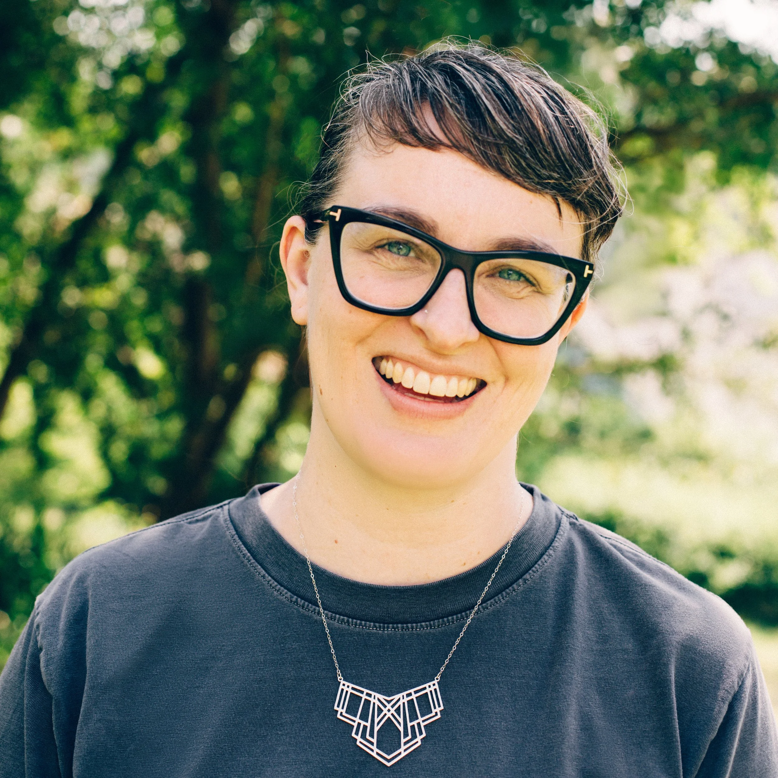 Rachel Wiederhoeft, ACSW (she/they)  