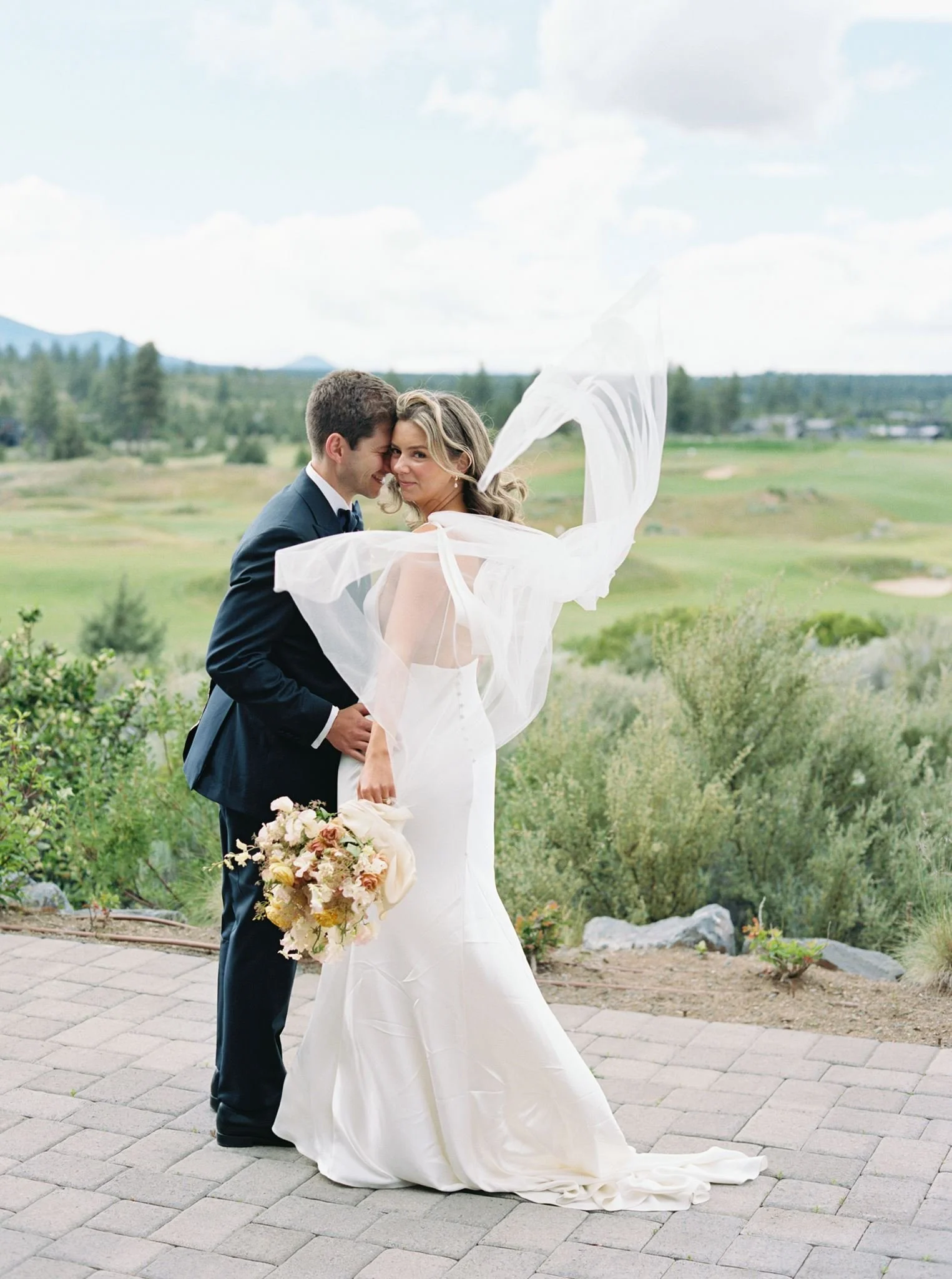 bend-oregon-florist-tetherow.jpg