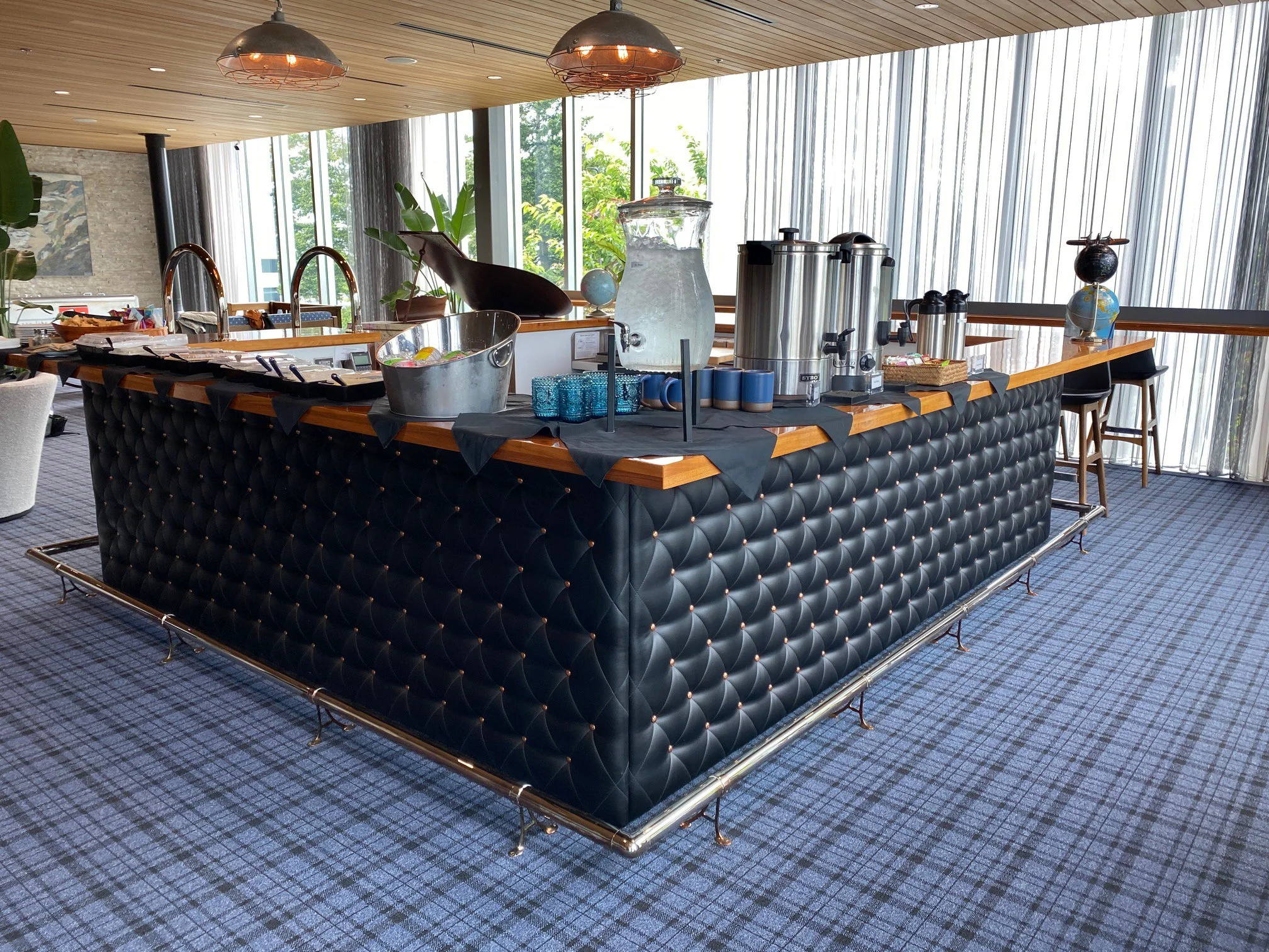 bar_03.JPG