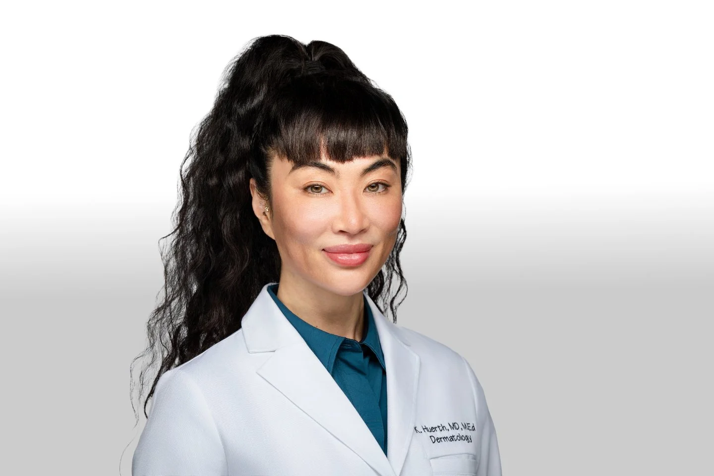 Studio Headshots for New Hires in Salt Lake City | The Trolley Studio
Welcome your new team members with professional, on-brand headshots. The Trolley Studio provides consistent studio headshots for new hires so your company website, LinkedIn profile