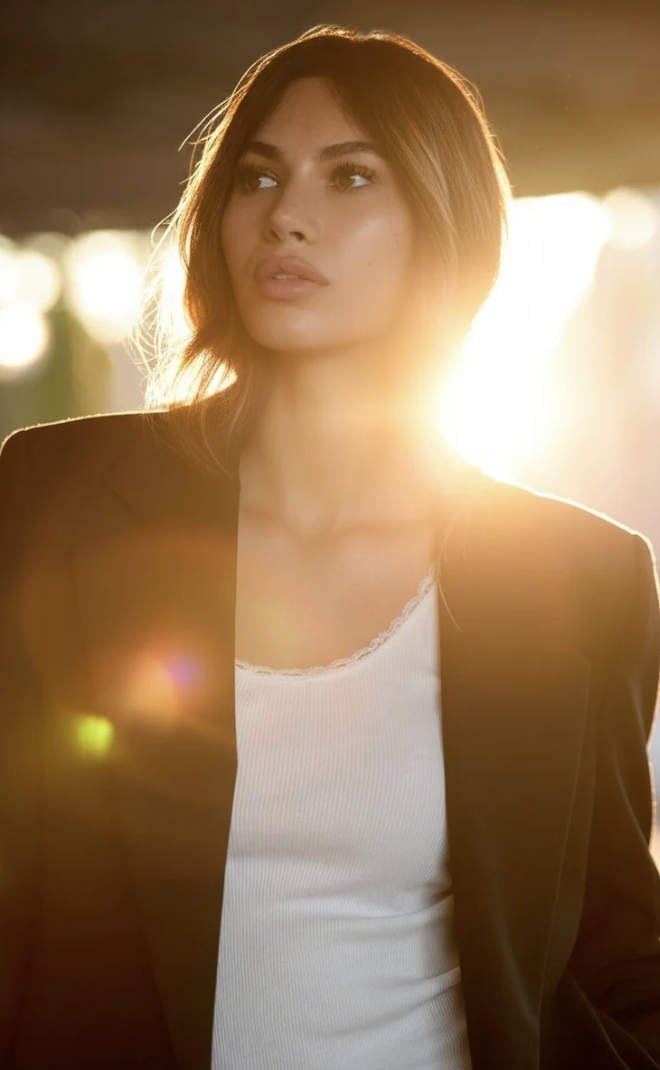 Professional Headshots vs Lifestyle Portraits: Key Differences Explained