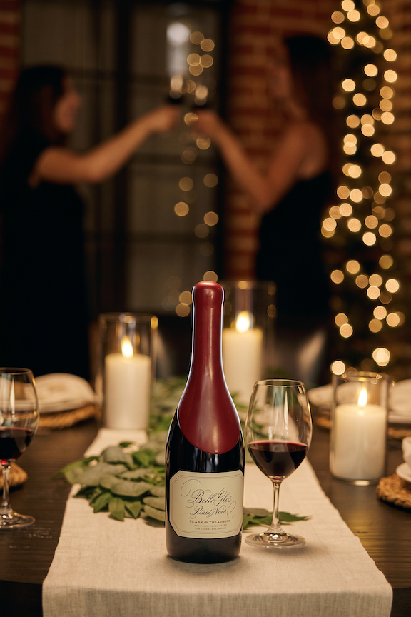 Luxury_editorial_wine_still_34438.png