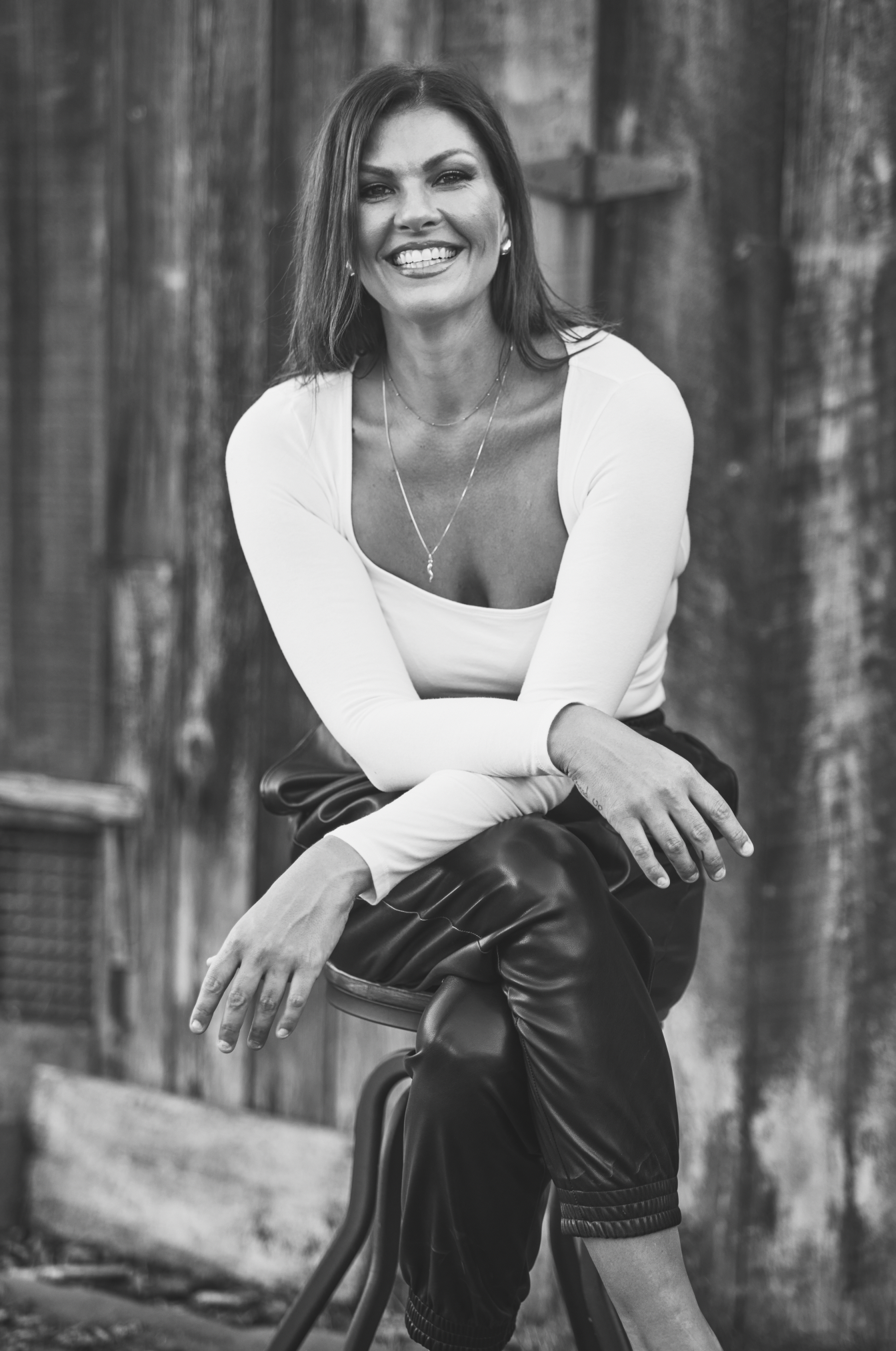creative-portrait-photographer-california head-shot.jpg