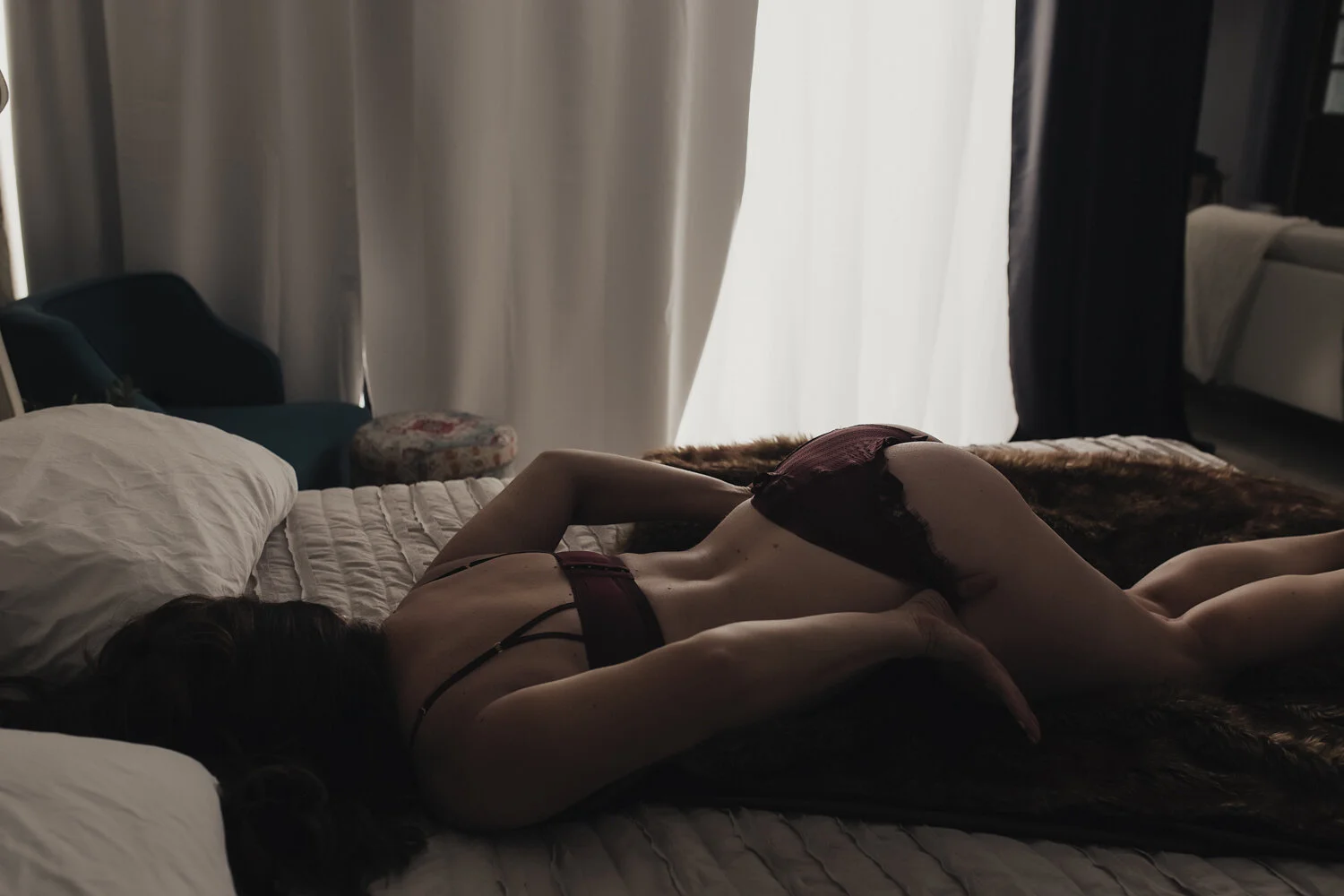 sultry boudoir photographer in Raleigh