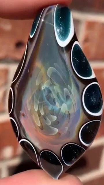 Dotstack Pendant with Implosion