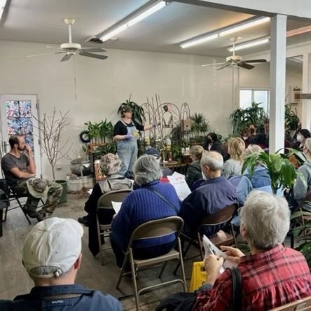 Fruit tree specialist Rose Zeitler leading the talk on today's stone fruit trees class.

Missed today's class? Find the handout at https://bit.ly/3CuuF1m 

Be sure to join us for the next class on Saturday, January 21st, from 10 to 11 AM! 

Reserve y