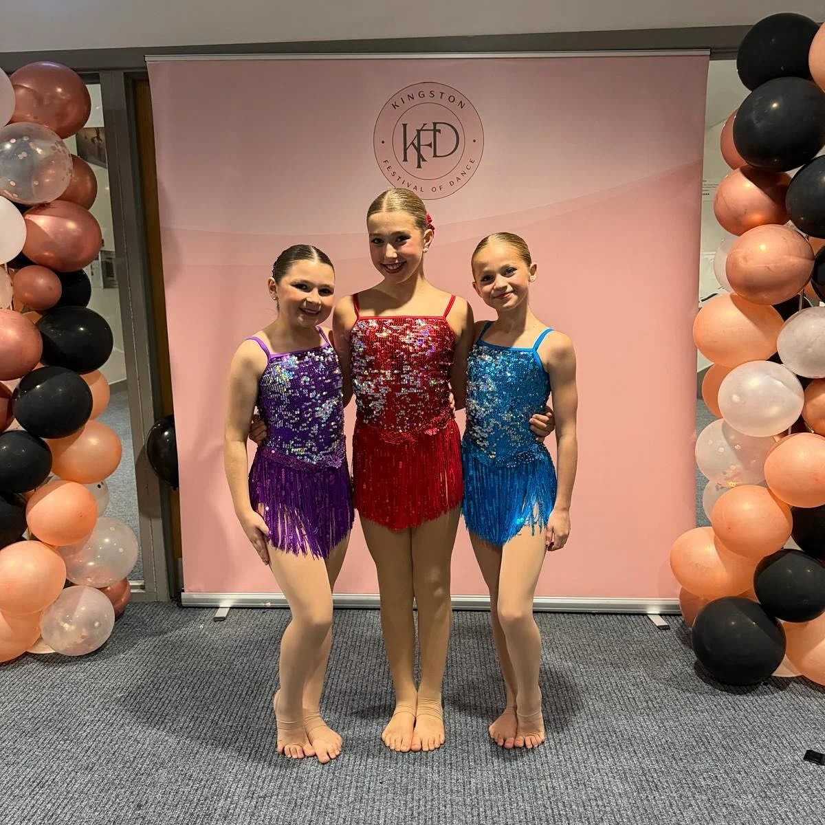 💜❤️💙 Inter Jazz Trio @kingstonfestivalofdance 

Well done girls - a super strong section - you danced your hearts out 🤩 FAB performance 🫶🏻 #proud 

#dancefirst #intertrio #teamDF #Inters #dance #dancefestivals #leatherheaddancers #leatherhead #f