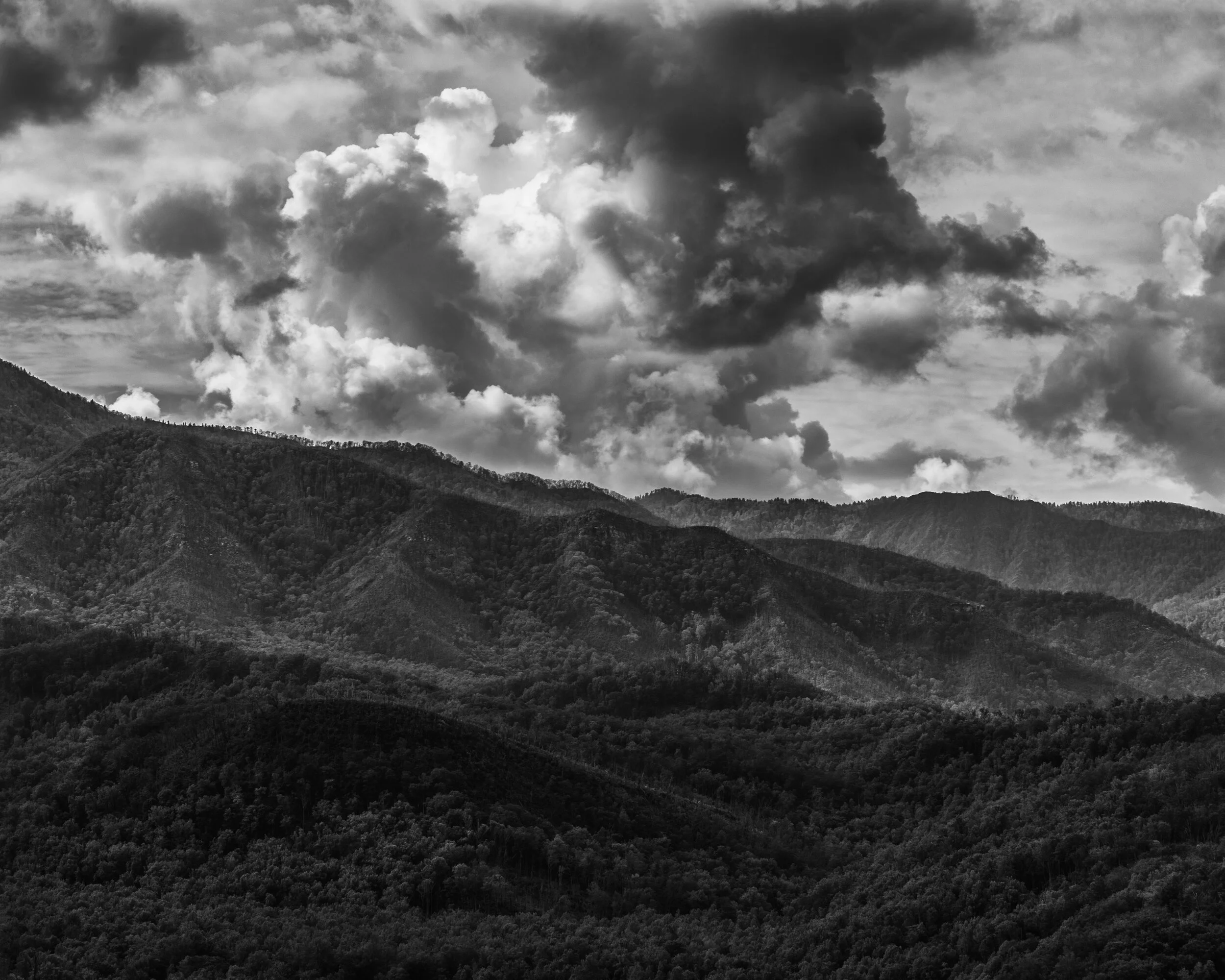 Smoky Mountain1bw.jpg