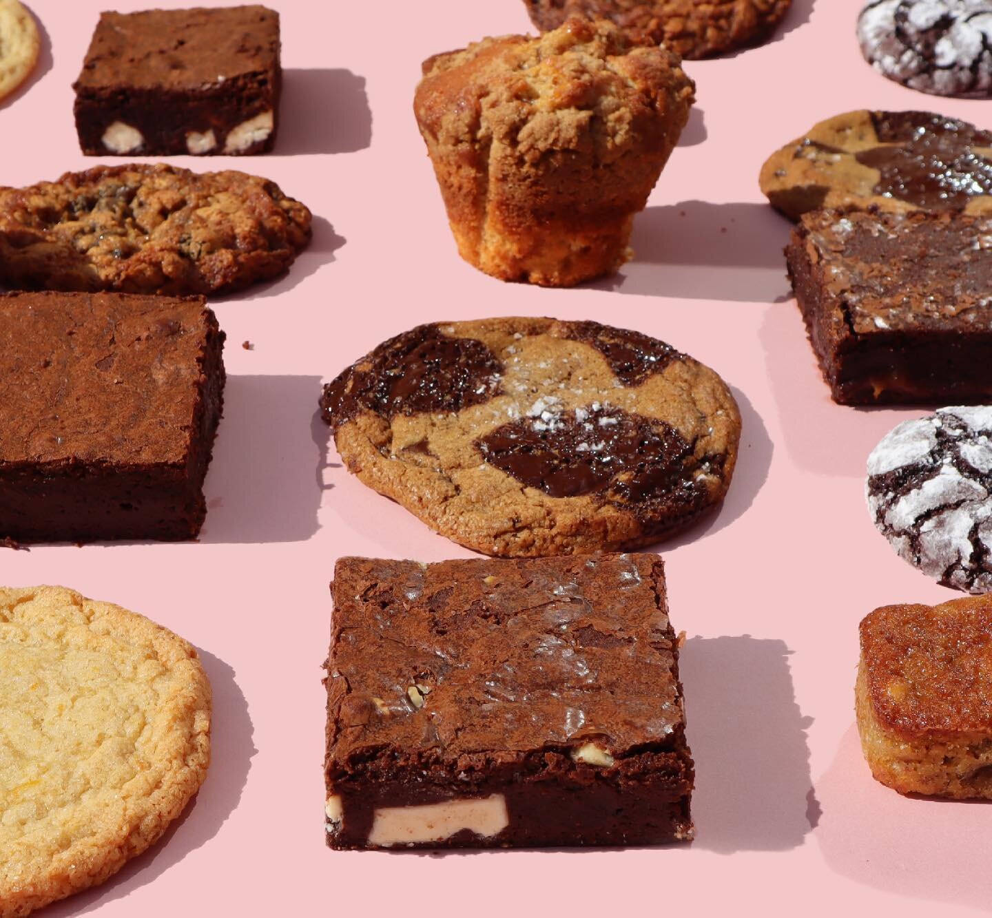 Roll calllllll ☎️

#brownie #cookies #caramel #smallbusiness #bakery #londoneats