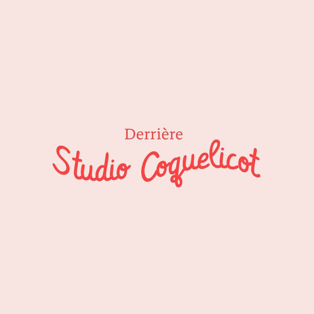 Part 1 [...] 📝
.
Derri&egrave;re le Studio Coquelicot se cache une cr&eacute;ative de 27 printemps, curieuse, intuitive, bonne vivante, utopiste parfois et un tantinet sauvage.🌸🦉🍃
.
Studio Coquelicot est le nom que j&rsquo;ai choisi pour nommer m