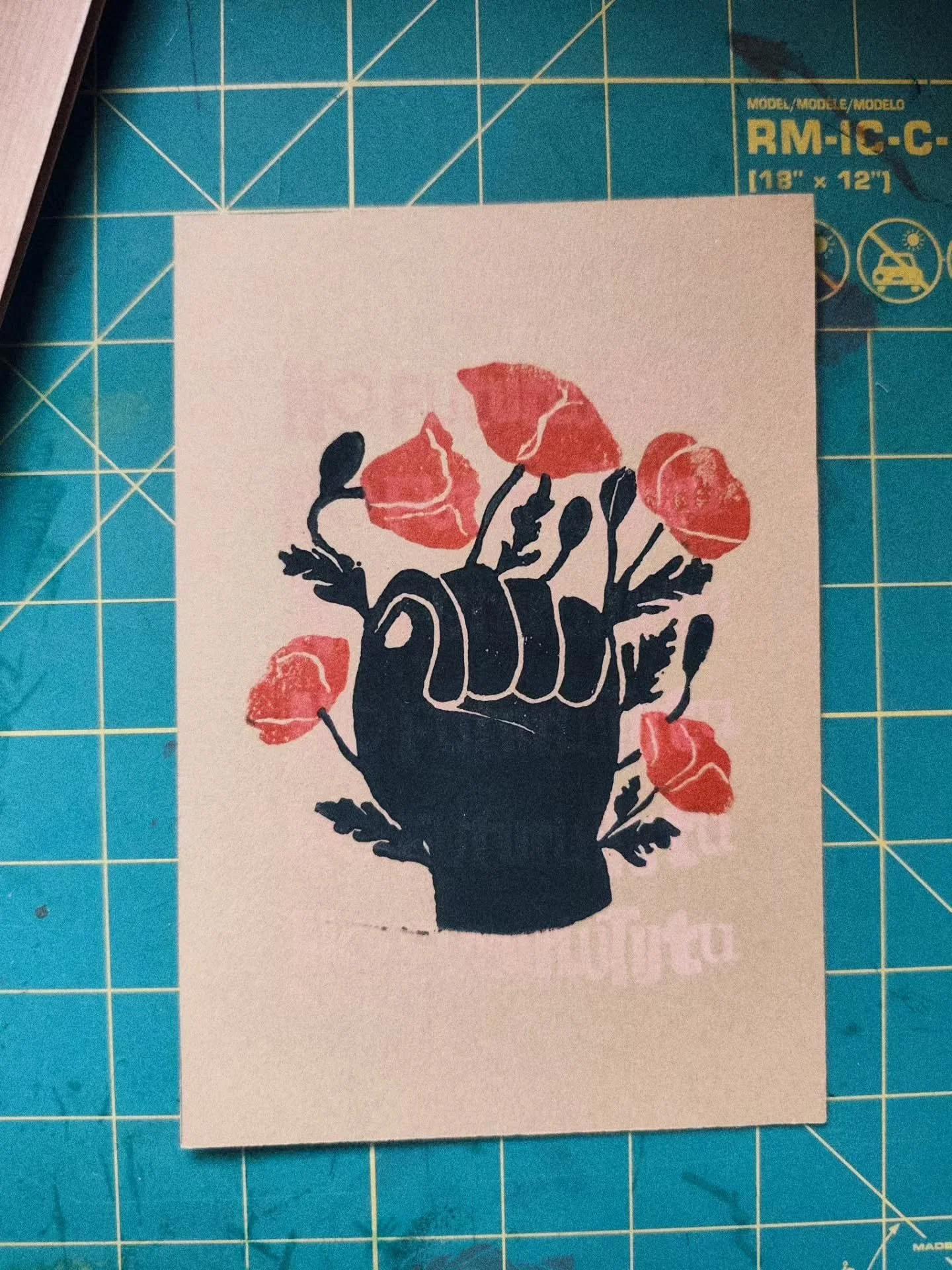 La force.

La force face &agrave; un syst&egrave;me capitaliste qui s'effondre

La force face aux intemp&eacute;ries de plus en plus violentes qui touchent des cultures et des foyers 

La force face au changement climatique dont les gouvernants se fo