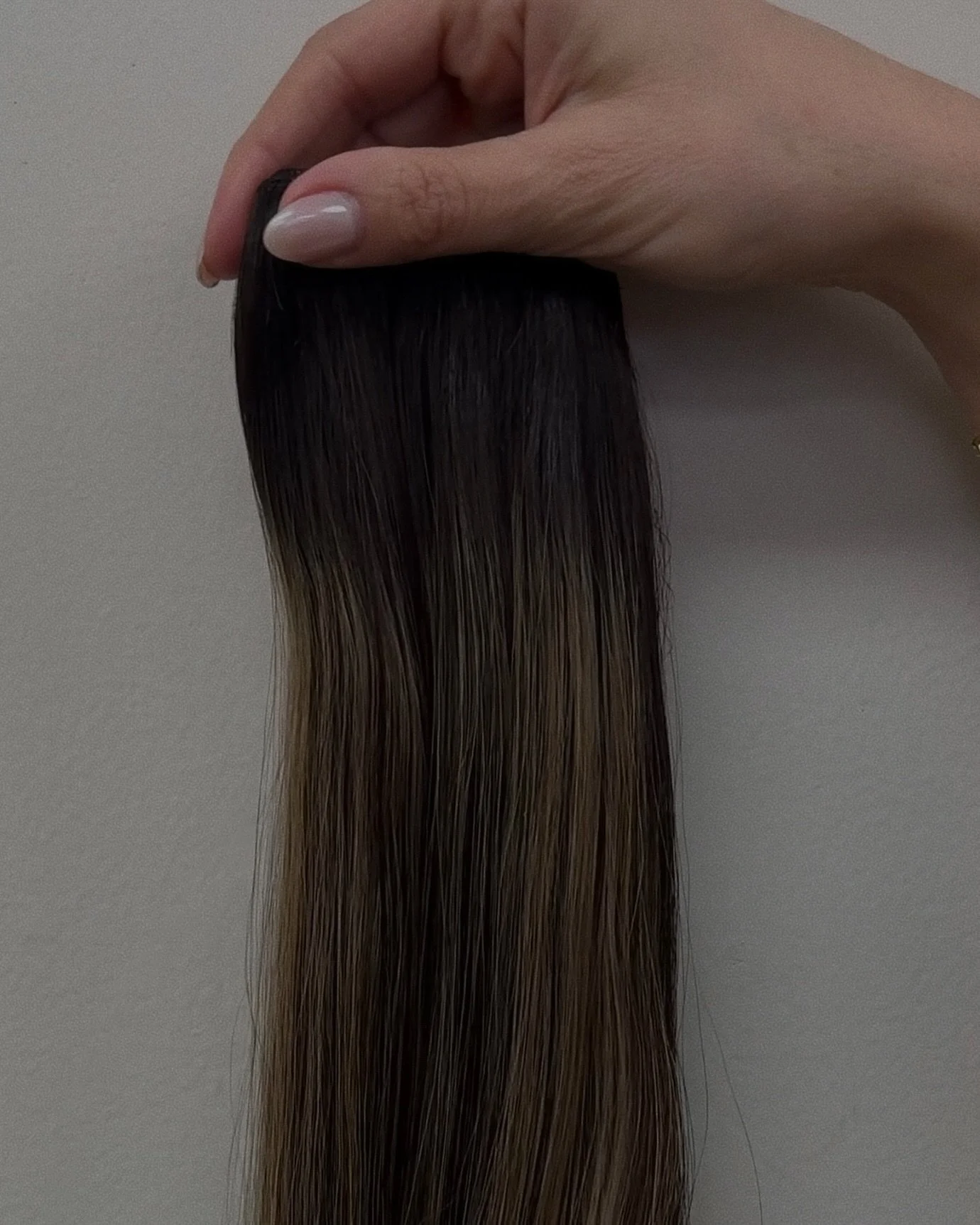 Catch of the day 🎣

.

#hairstylist #hairstylisthumor #hairsalon #salon #saloncontent #hair #extensions #hairextensions #weft #extensioninstall #njsmallbusiness #aesthetic
