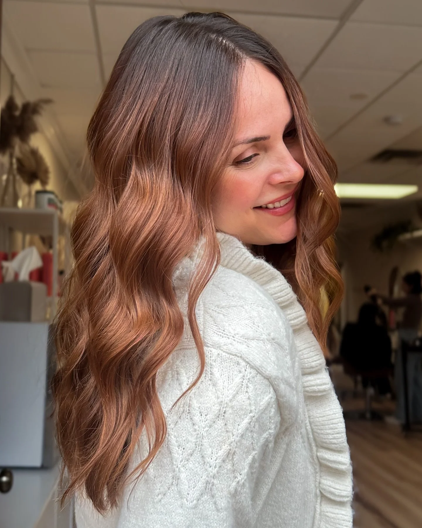 red never goes out of style, especially on this beauty ❤️

.

#redhead #redhair #redhairinspo #njhairsalon #hairinspo