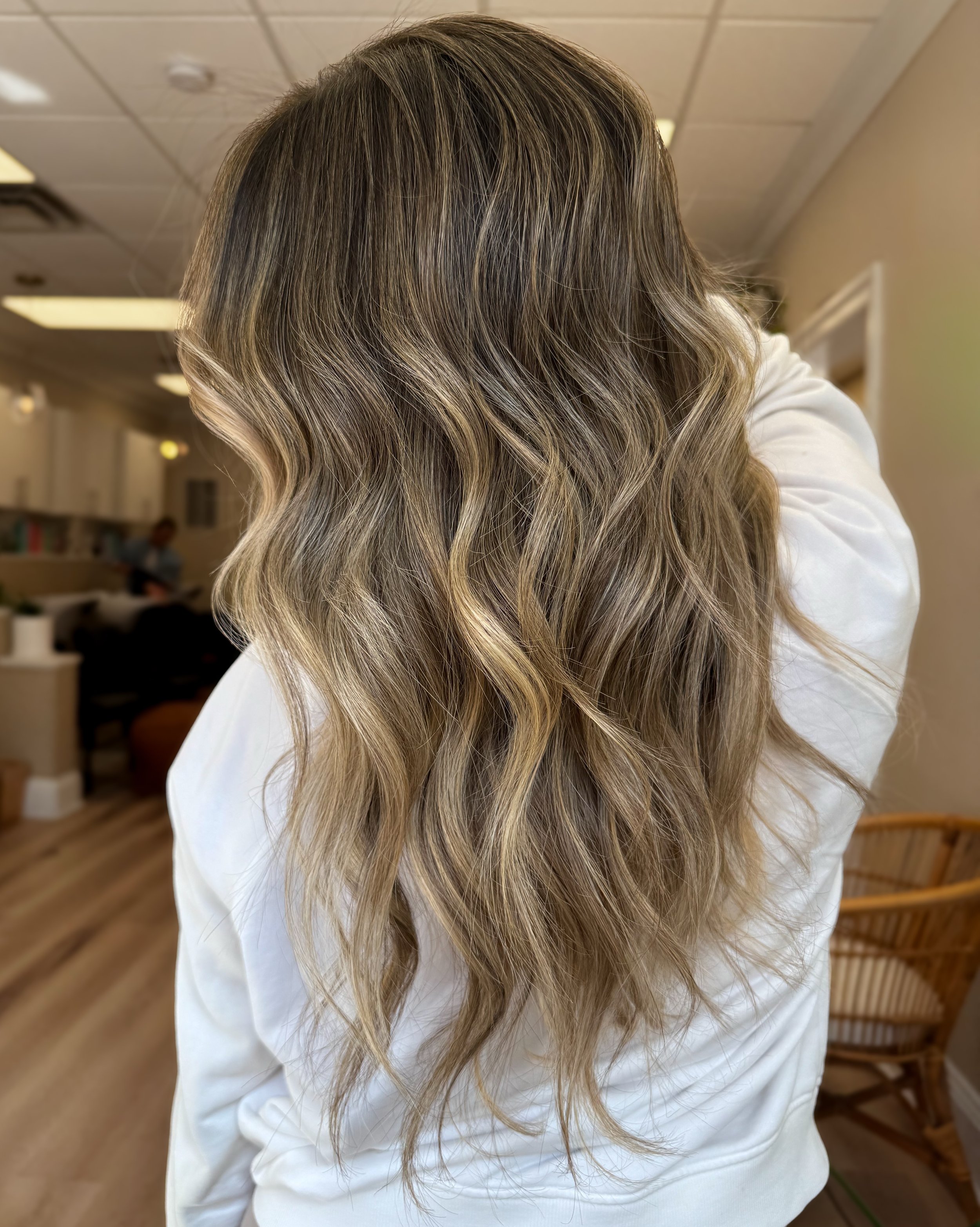 BLONDE but make it dimensional + low maintenance + seamlessly blended 〰️