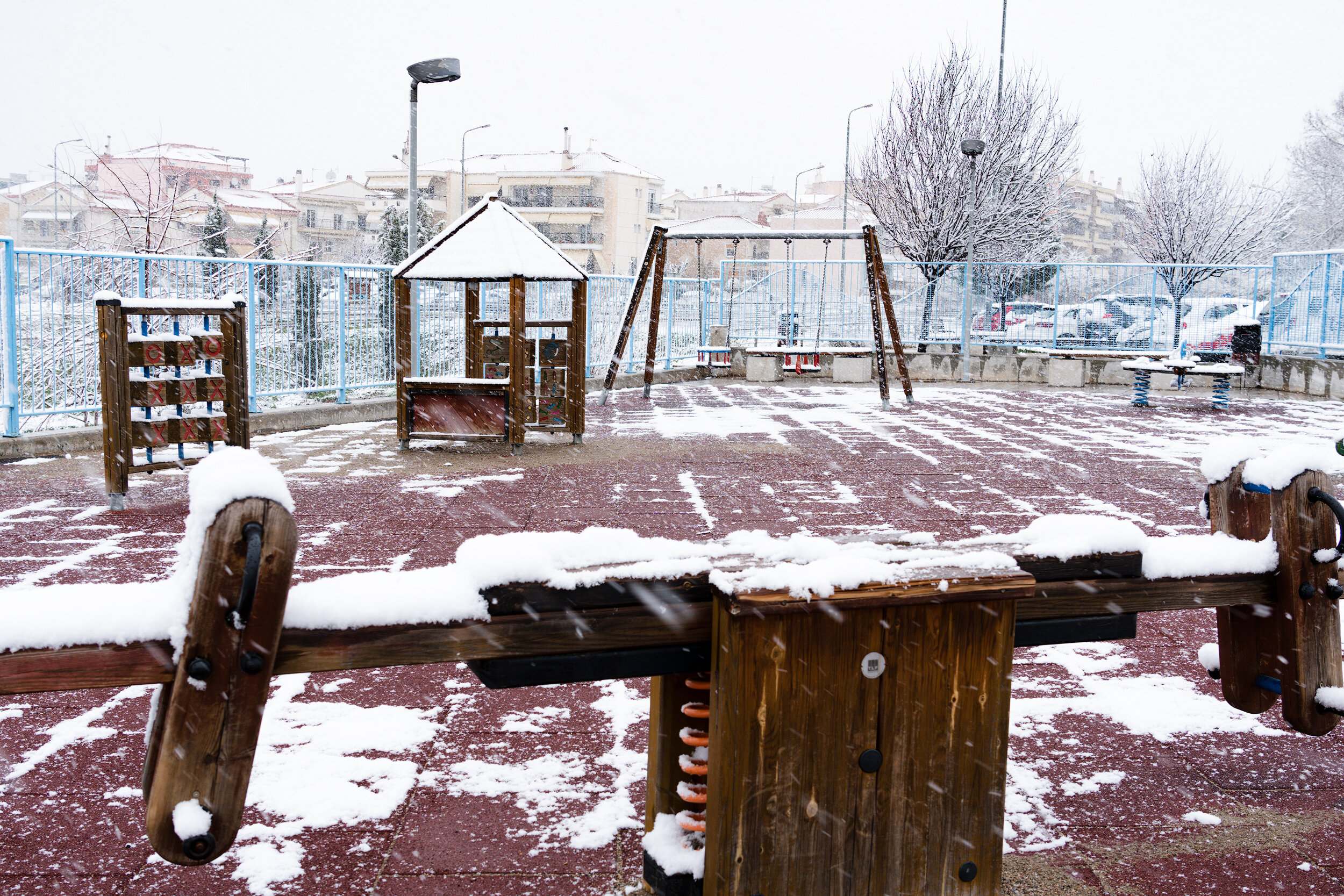 Playground-Thessaloniki-Snow-VasilisMoustakas-Travel-Photography (2).jpg
