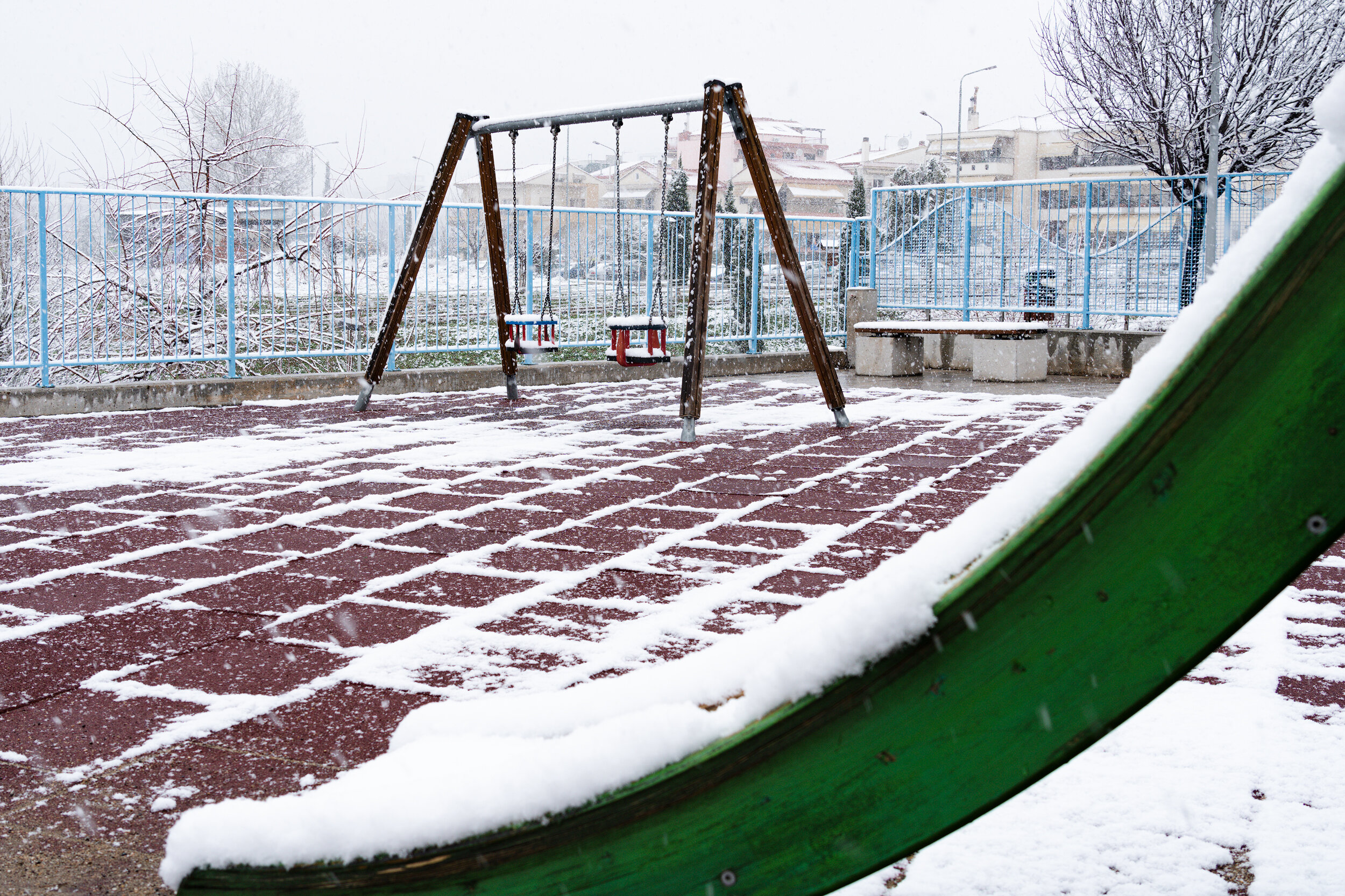 Playground-Thessaloniki-Snow-VasilisMoustakas-Travel-Photography (4).jpg