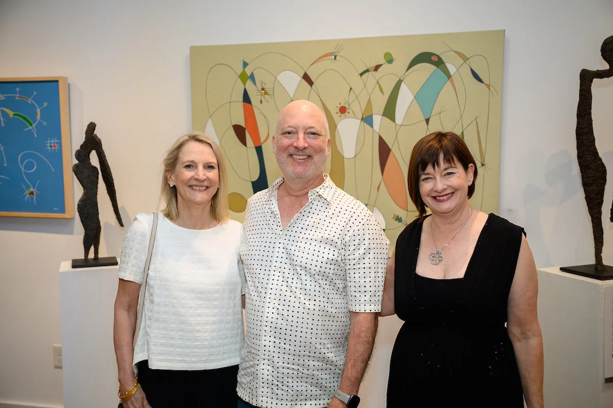 Jill McGaughey (right) with Nancy and artist Ken Nahan (center).
Photography by: Frank Aymami III