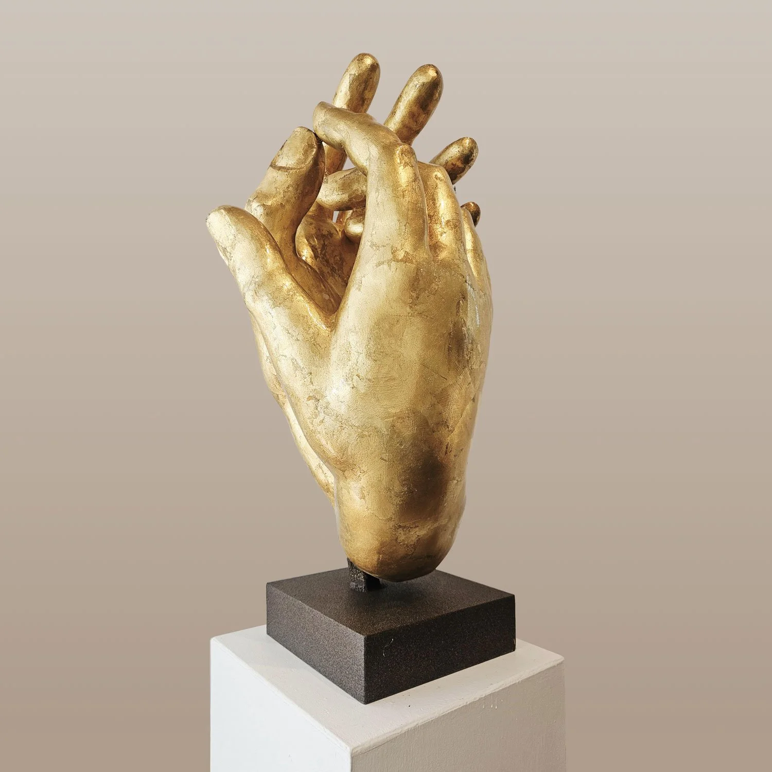 Golden-Hands-3.jpg