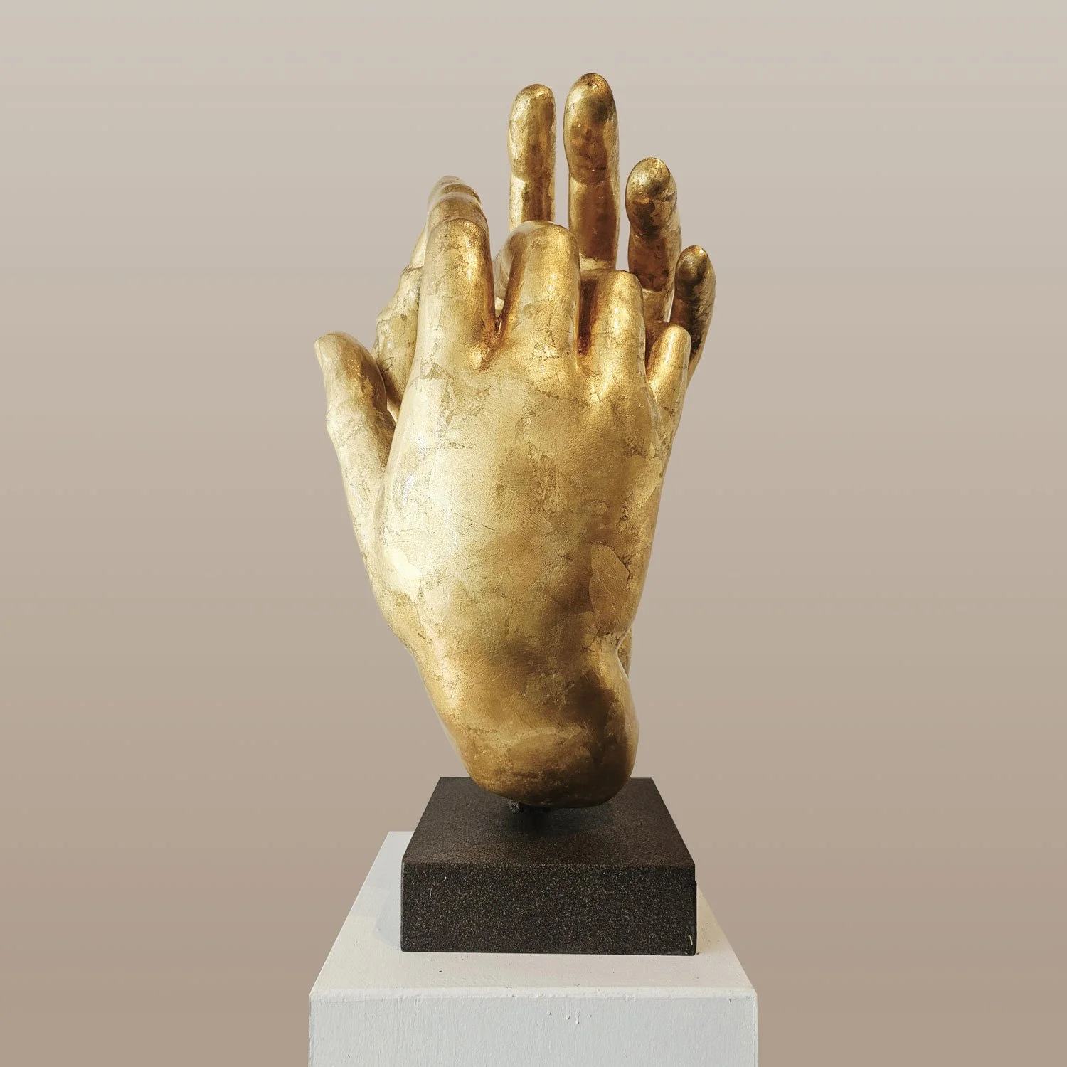 Golden-Hands-4.jpg