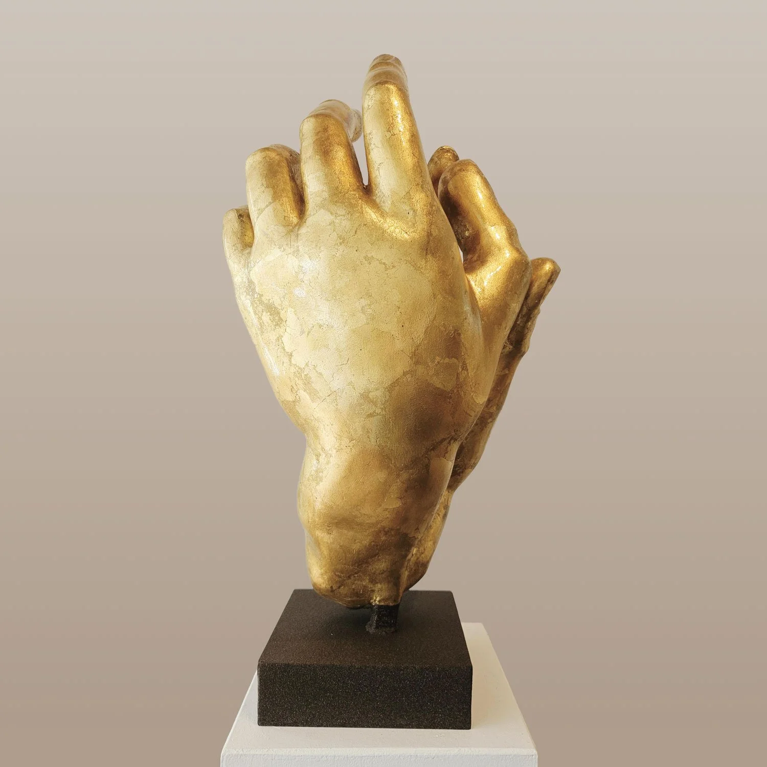 Golden-Hands-8.jpg