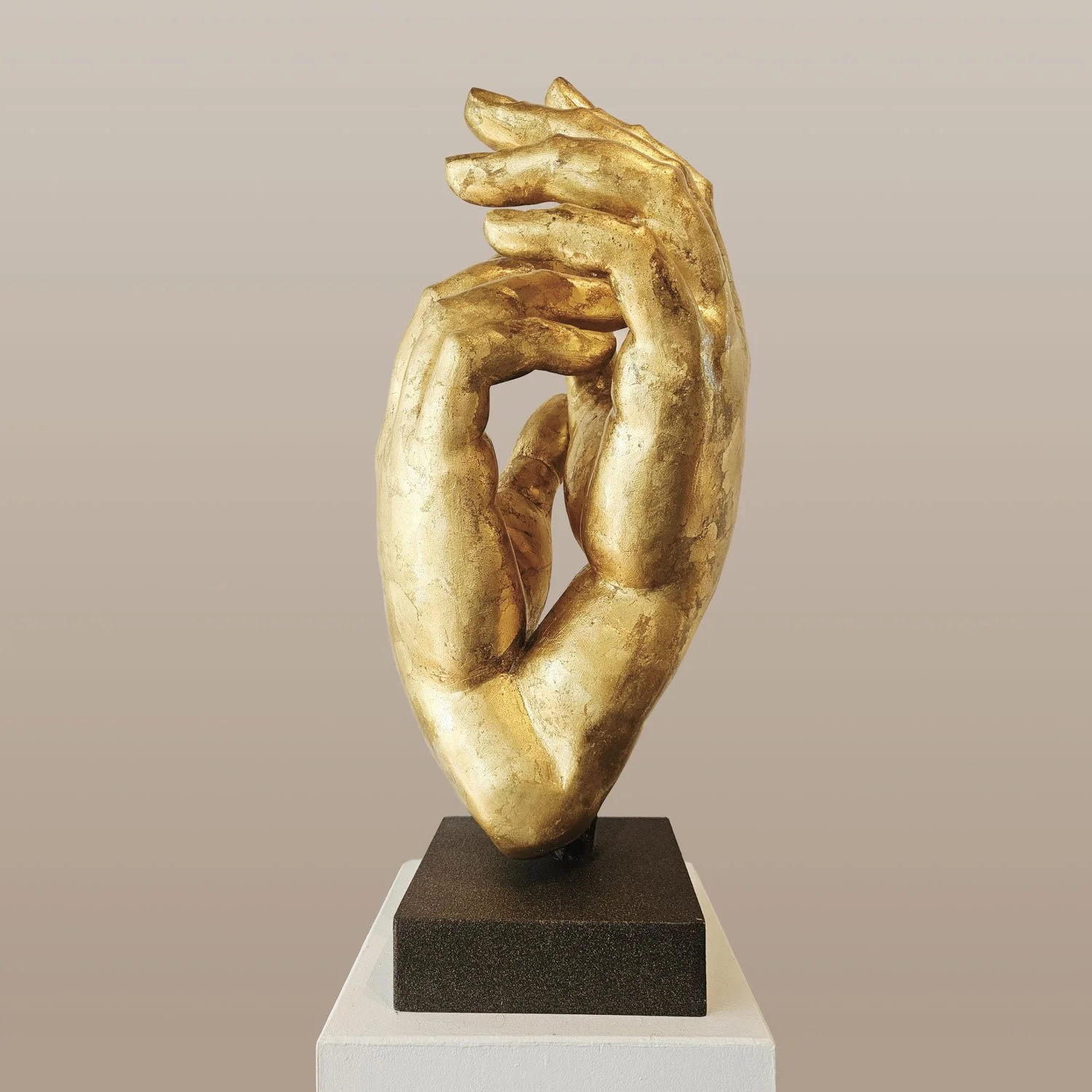 Golden-Hands-6.jpg