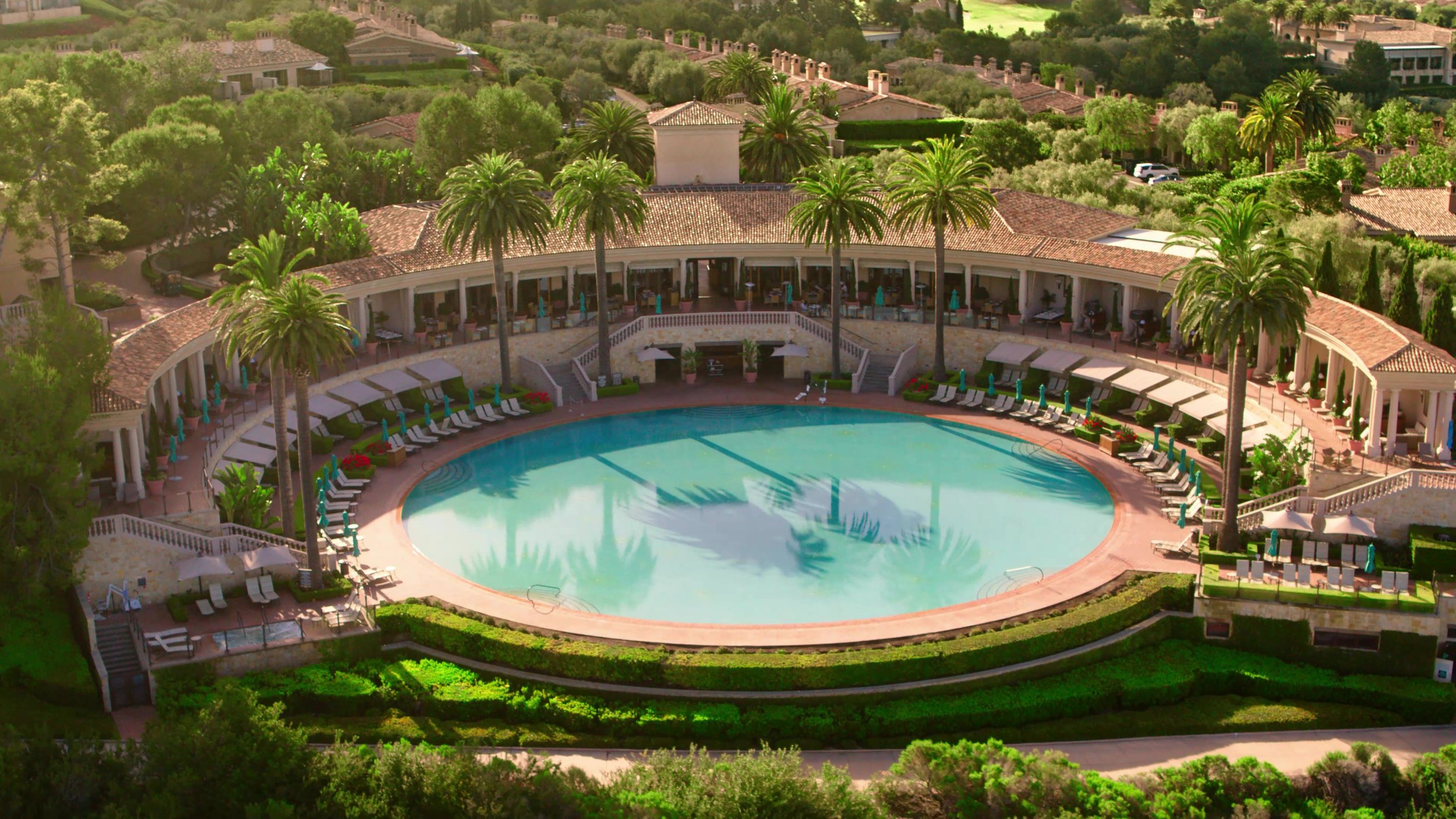 Staycation: Pelican Hill