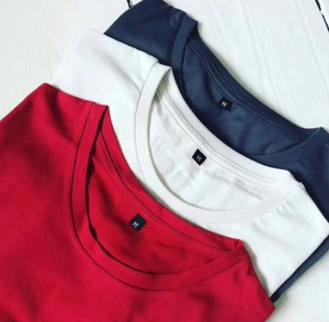 Do you know there are different ways to label clothing sizes? 🤔

Most brands use either:
🧵Dual sizing &ndash; XS, S, M, L, XL
🧵Numerical sizing &ndash; 6, 8, 10, 12, 14 etc

But here's the thing...
It's your brand, so your sizing labels can be too