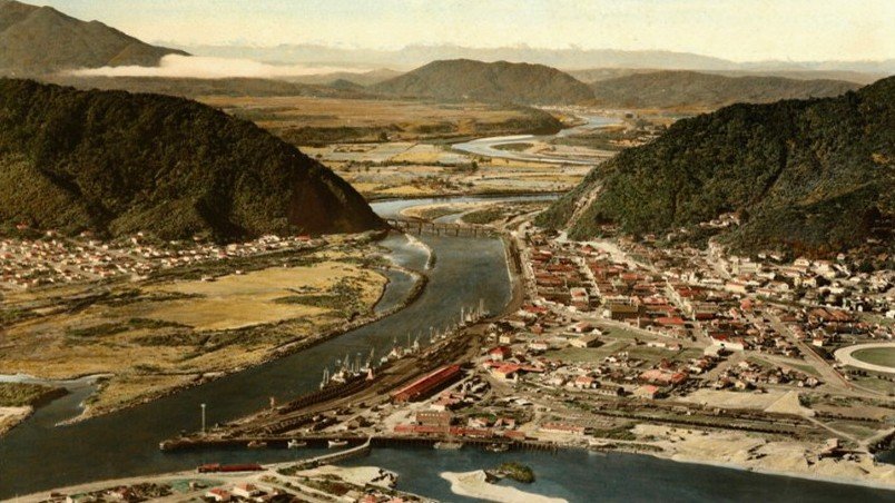 Ariel View of Greymouth in mid 60's.