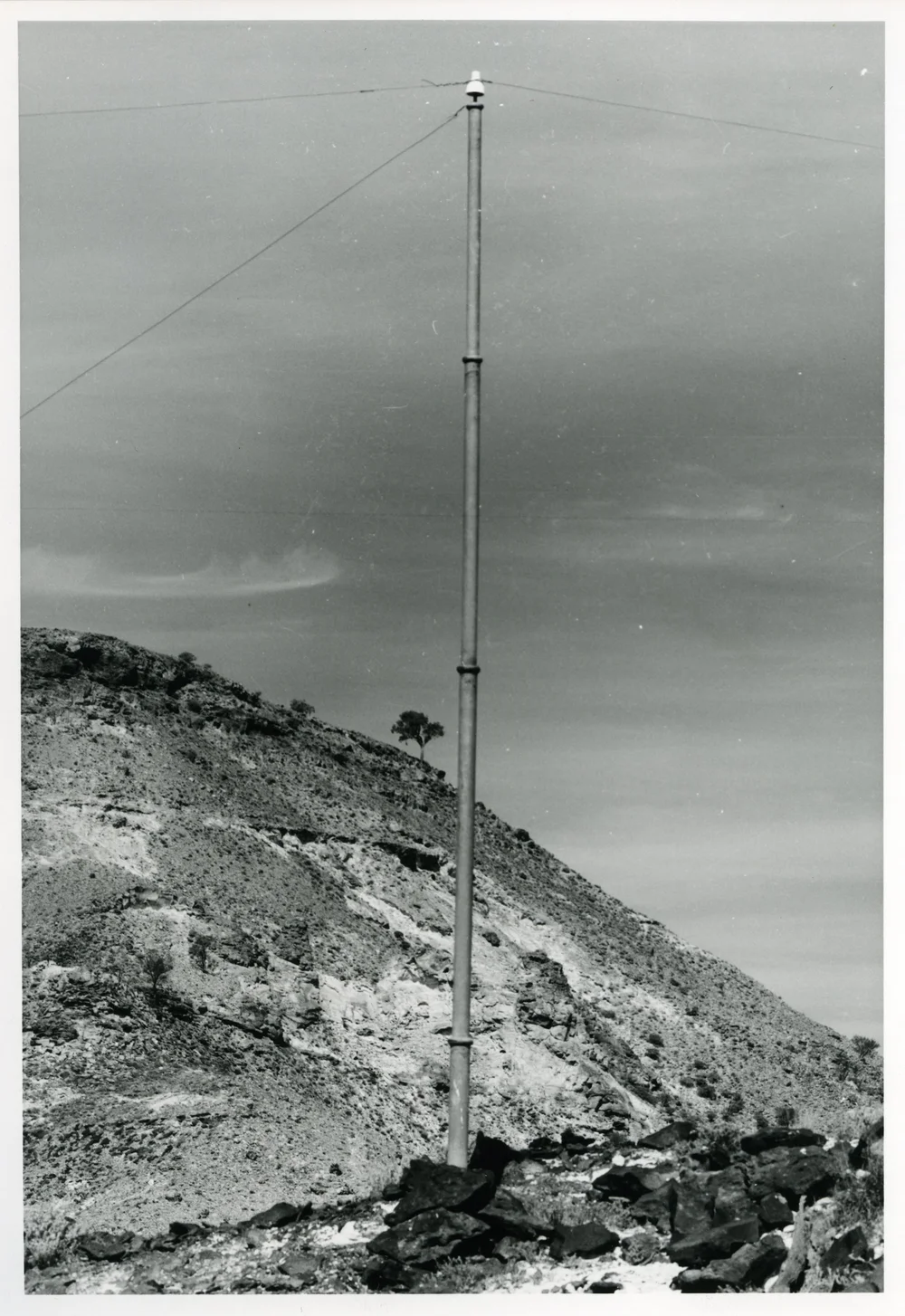 Overland Telegraph Line steel pole [PH0147/0034]