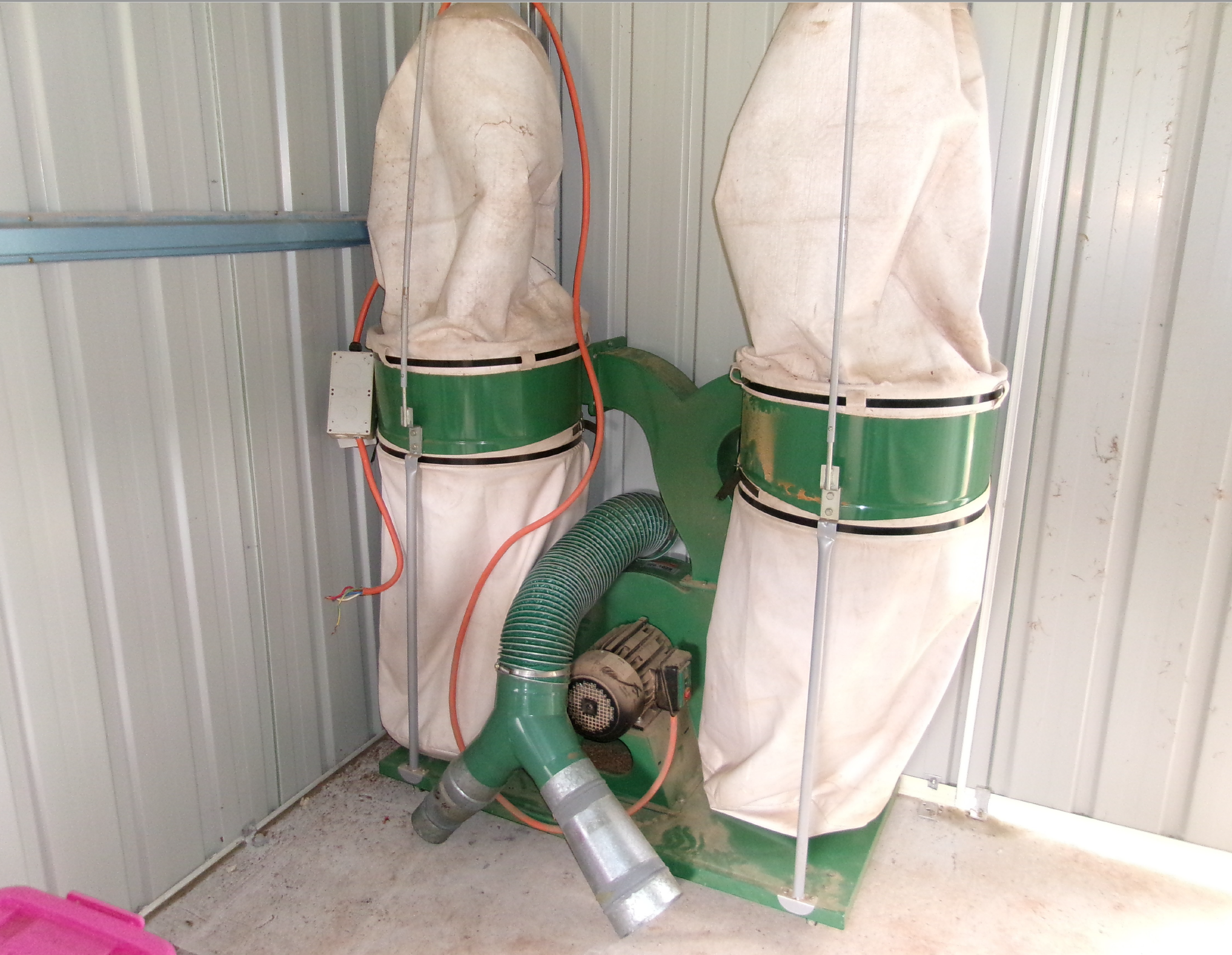 FOR SALE: 3-phase Mobile Saw Dust Extractor