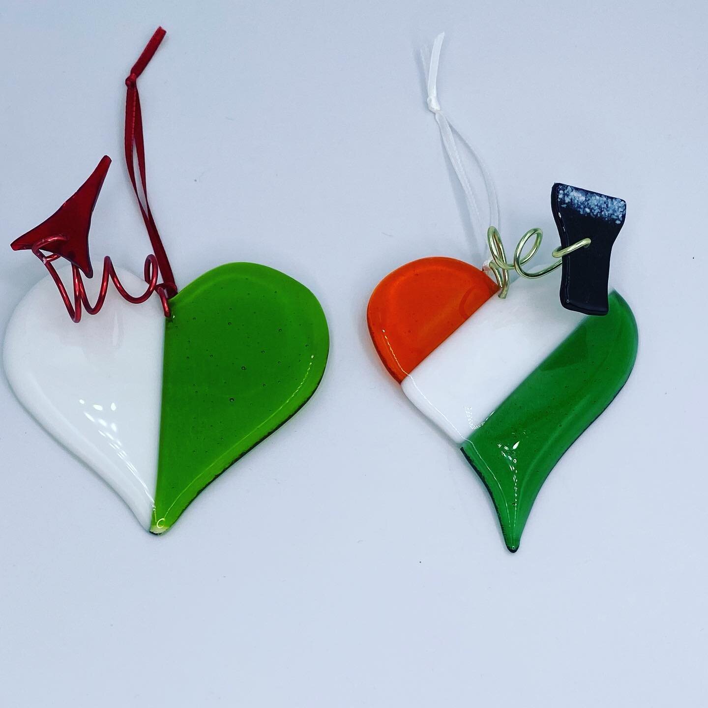Wales or Ireland? #sixnations #welshrugby #irishrugby #guiness #welshdragon @glass_by_design