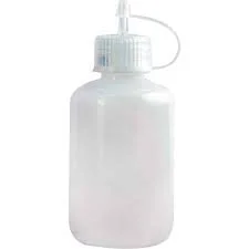 Dropping Bottle (Euro Design)LDPE Dropping Bottle EURO DESIGN comes with precise graduations which allow good view of the product without the use of volumetric products.Superior chemical resistance. Suitable For Foodstuff.