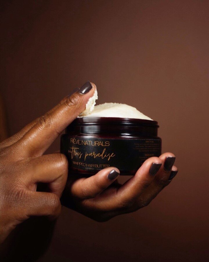 Let's talk about our Citrus Paradise Hair Butter! Not only is it natural, cruelty free and organic, but it also has a long list of uses! ⠀⠀⠀⠀⠀⠀⠀⠀⠀
⠀⠀⠀⠀⠀⠀⠀⠀⠀
Use me to: ⠀⠀⠀⠀⠀⠀⠀⠀⠀
- Keep your hair soft, silky &amp; moisturized. ⠀⠀⠀⠀⠀⠀⠀⠀⠀
- Tame that fi