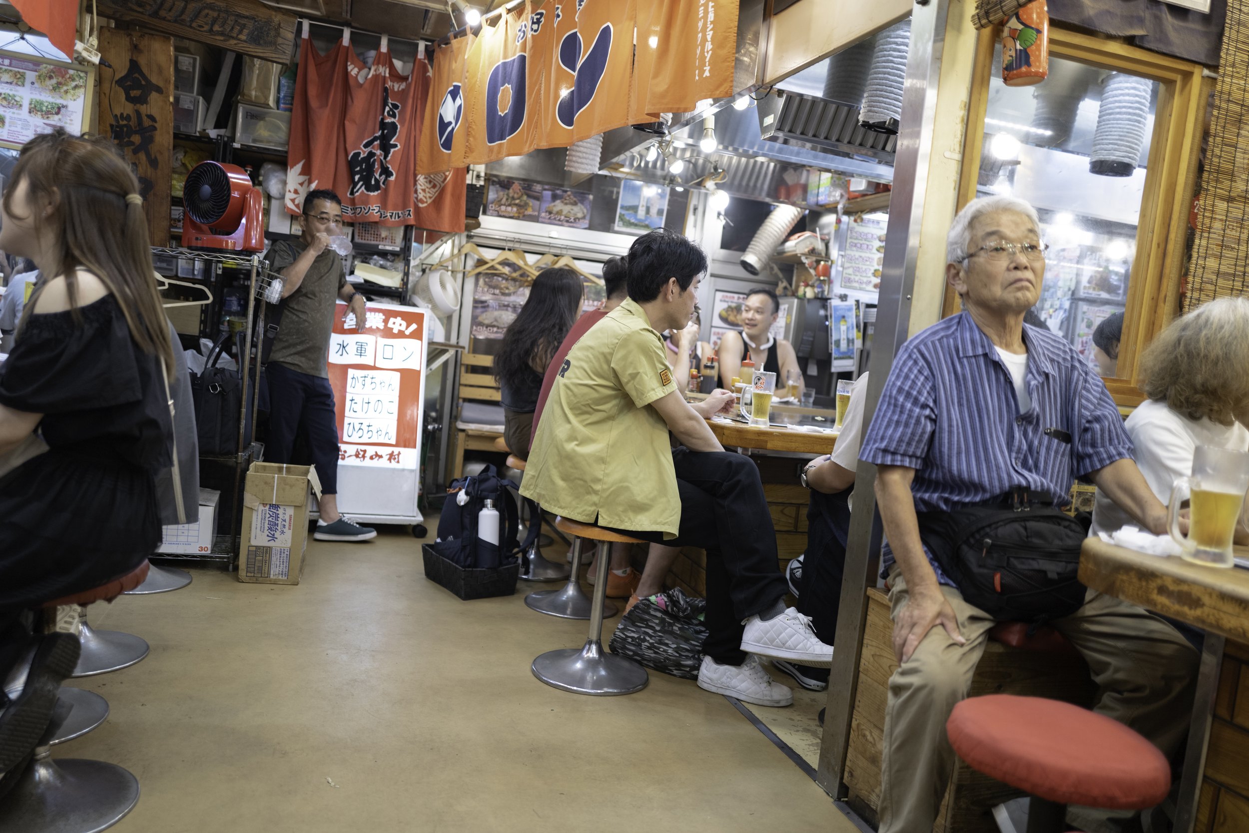 Hiroshima Okonimiyaki - Okonomimura -1080067.jpg
