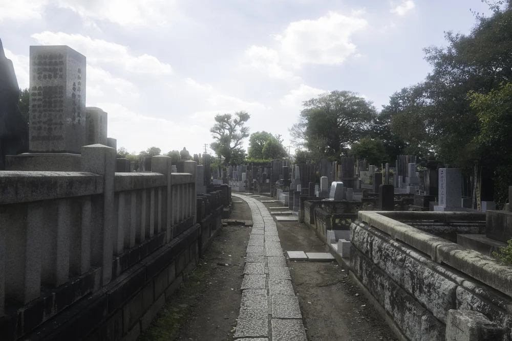 Yanaka Cemetery -1240612.jpg