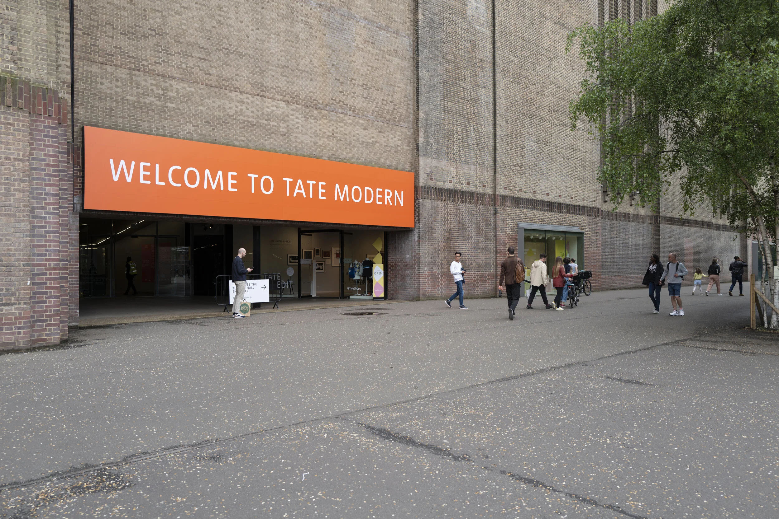 london-tate-beach-1000295.jpg