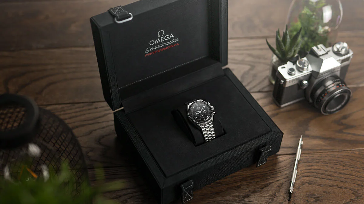 Unboxing The New 2021 Omega Speedmaster Moonwatch