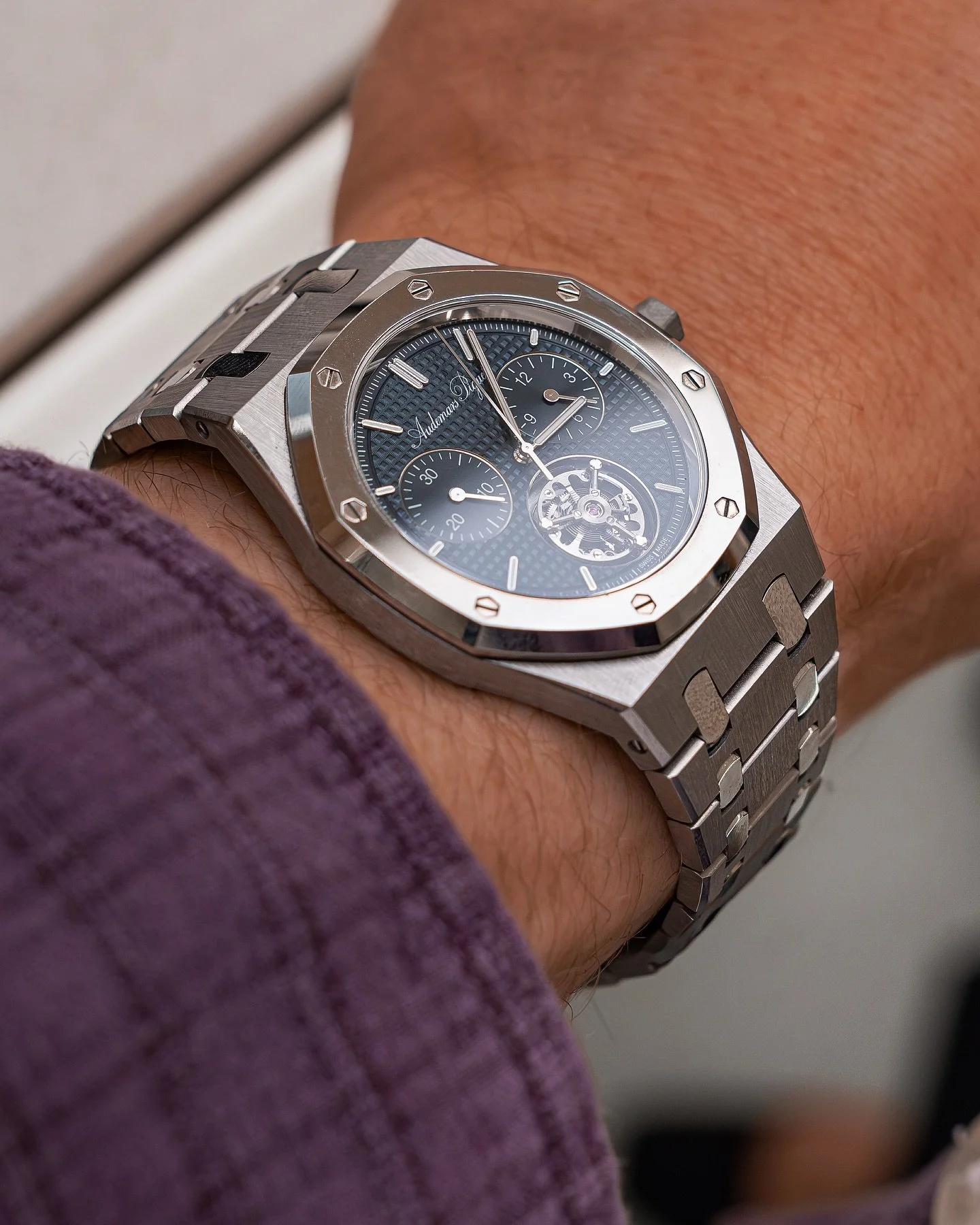 I think the world moved on from how remarkable the RD#5 is far too quickly. 

Seen here with a prototype of the movement in Dubai 💥

@audemarspiguet
@goadcommunications