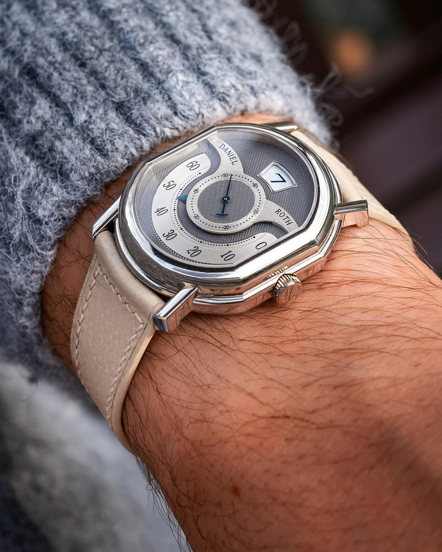 One of 110 Roth Papillon in white gold, no notes. 

@watchbrotherslondon