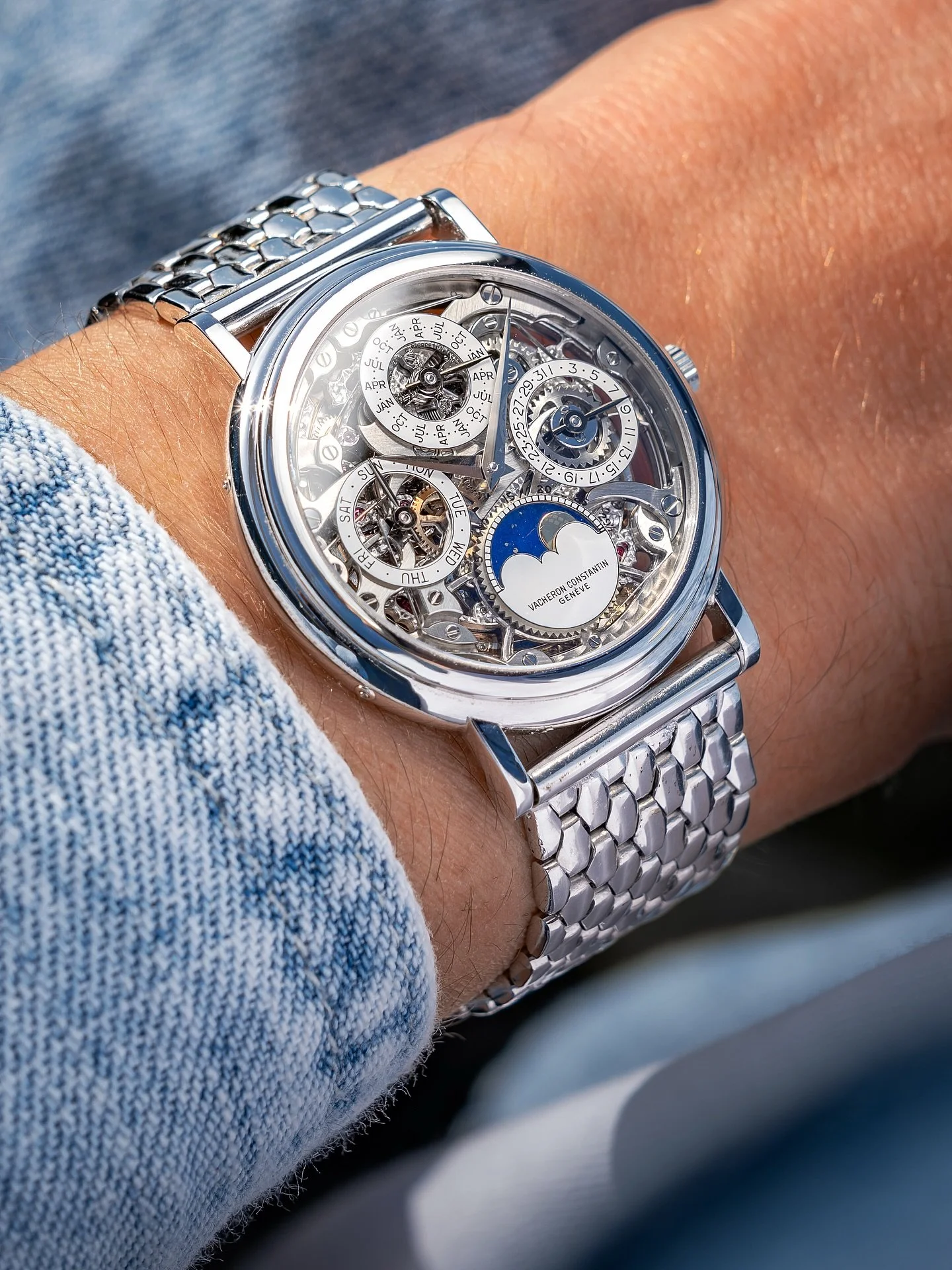 I&rsquo;ve said it before and I&rsquo;ll keep saying it, the Vacheron 43032 QP is easily one of my favourite QP from the neo-vintage era. This and a 3940 and I&rsquo;m good.

Shot for @watchbrotherslondon